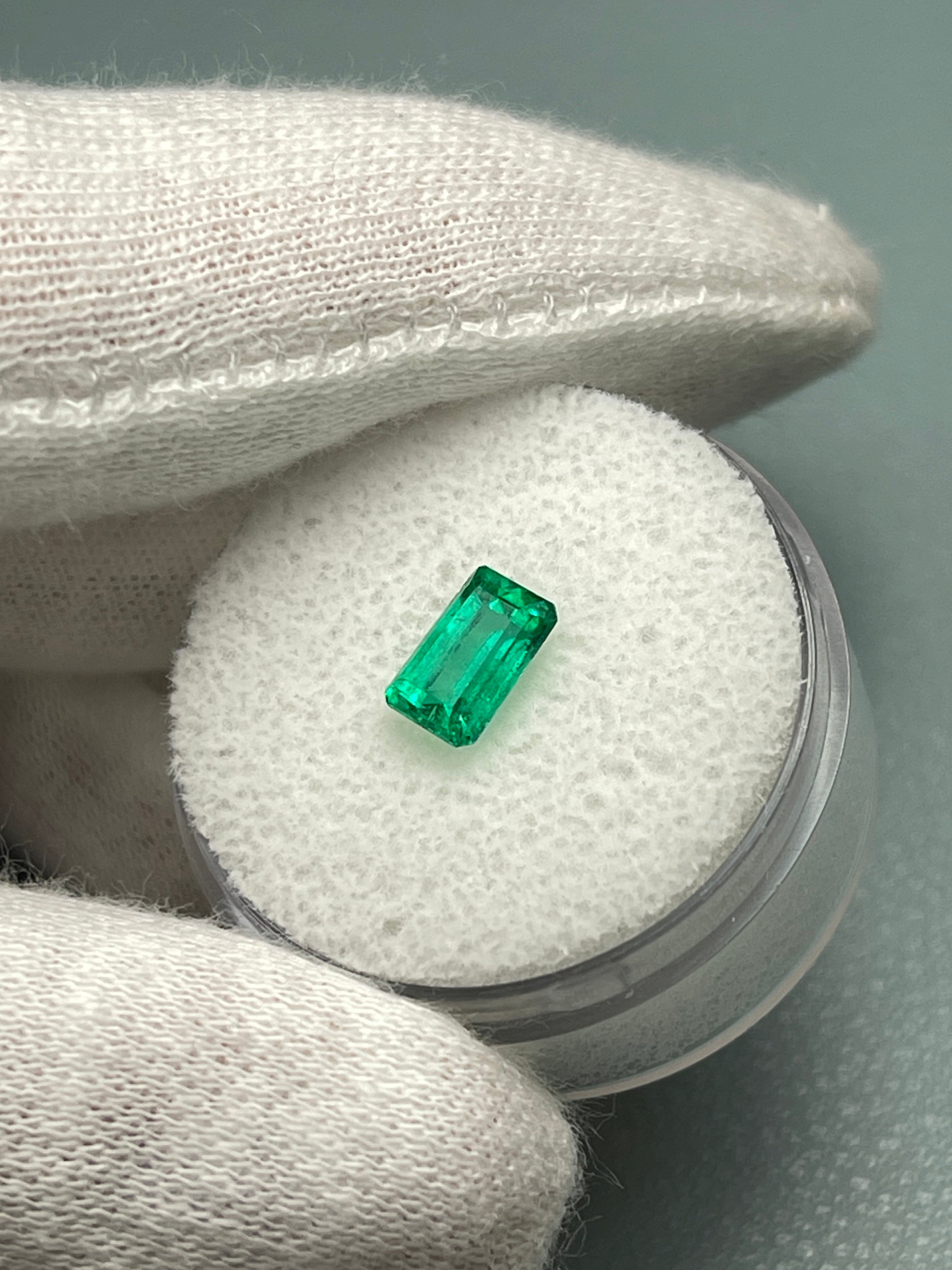 1.04 Carat 7.3x4.6 AAA+ Fine Loose Colombian Emerald-Elongated Emerald Cut