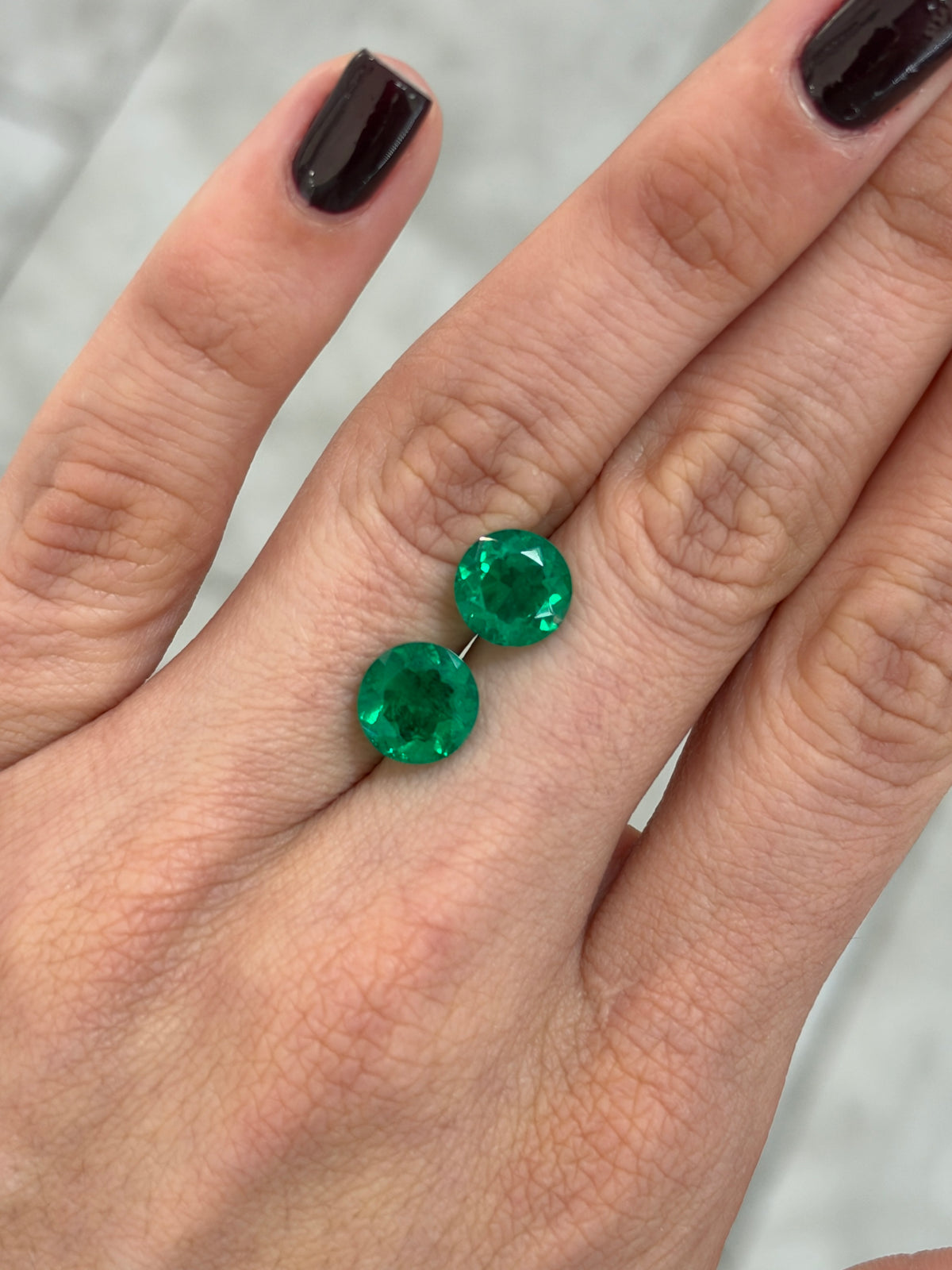 4.69tcw 9x9 AAA+ RARE Matching Vivid Green Natural Round Loose Colombian Emeralds