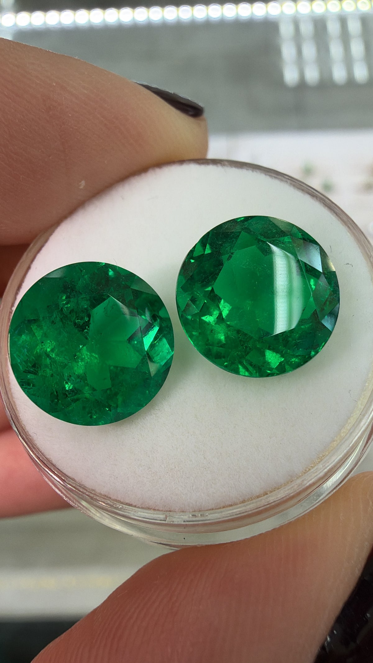 7.31tcw 9x9 AAA+ RARE Matching Vivid Green Natural Round Loose Colombian Emeralds