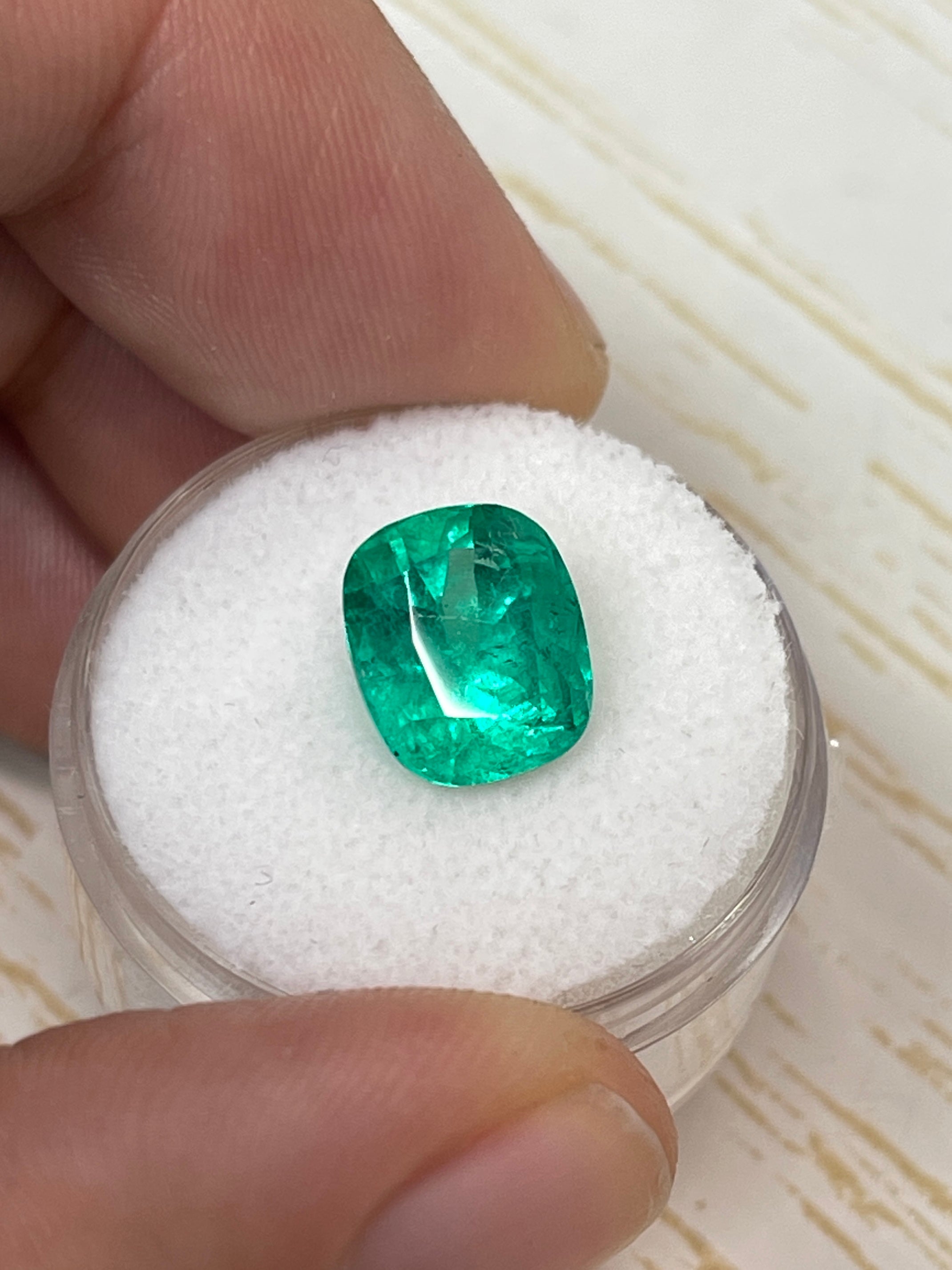 Exquisite 3.84 Carat Colombian Emerald - Medium Green Cushion Shape