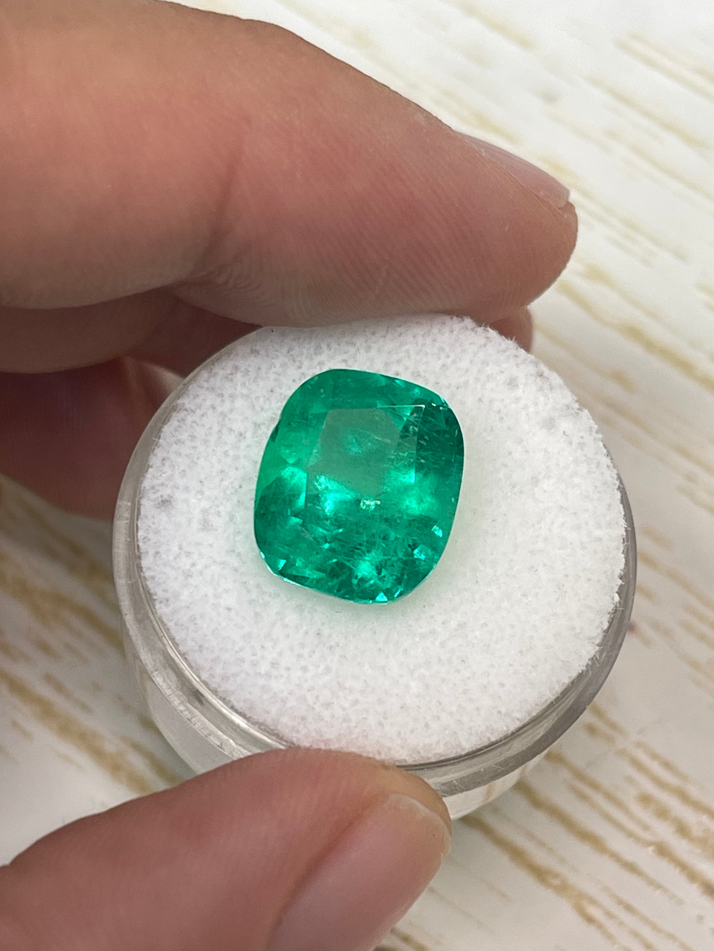 Muzo Green Cushion-Cut Colombian Emerald - 7.08 Carats, Loose & Genuine