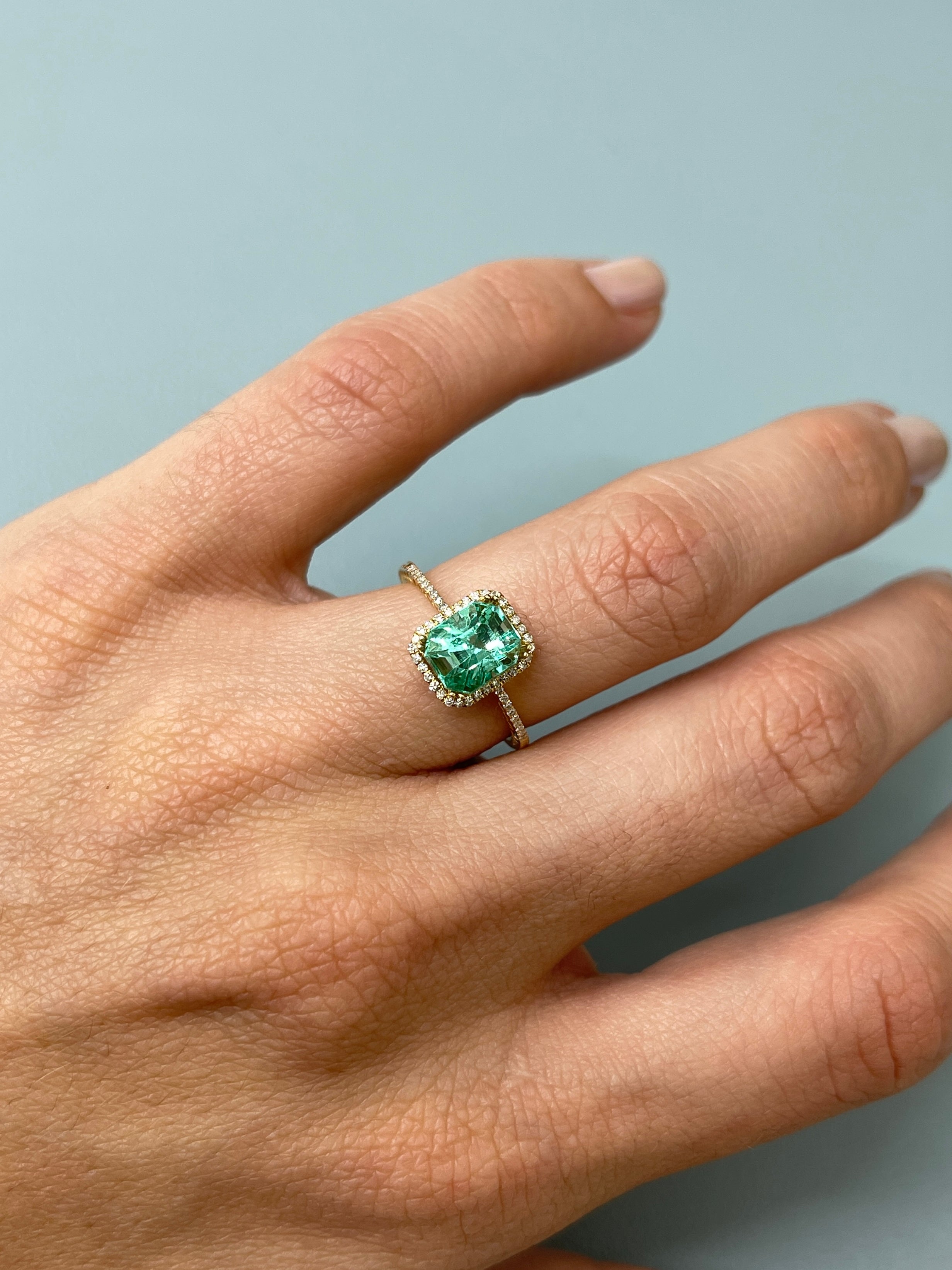 2.05 Carat 8x6.5 VS Ultra Lustrous Minty Green Natural Loose Colombian Emerald-Emerald Cut