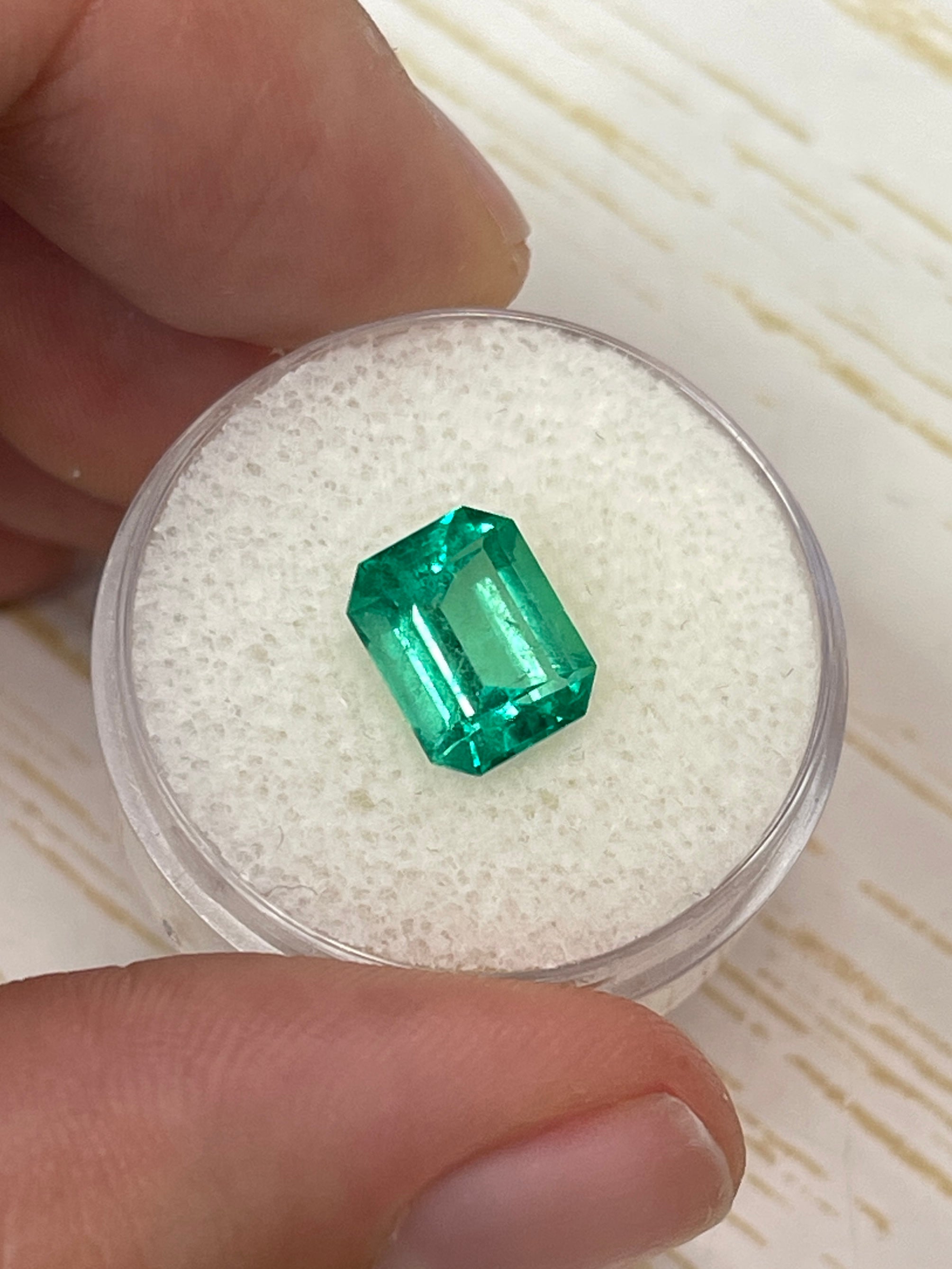 Classic Colombian Emerald in Emerald Cut - 2.52 Carats, 9.4x7.6