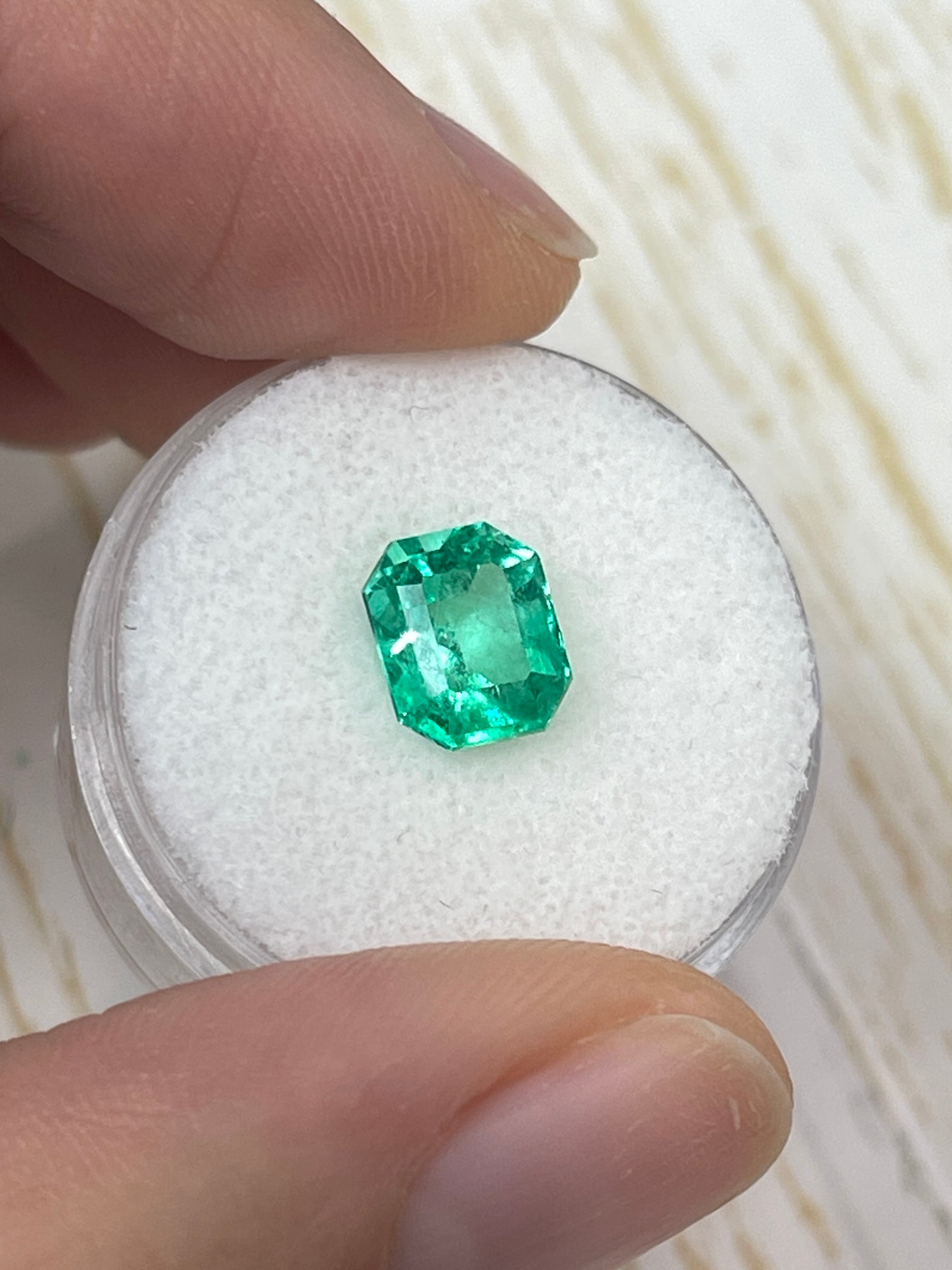 2.28 Carat 8.5x7 GLOWING Muzo Green Natural Loose Colombian Emerald-Emerald Cut - JR Colombian Emeralds