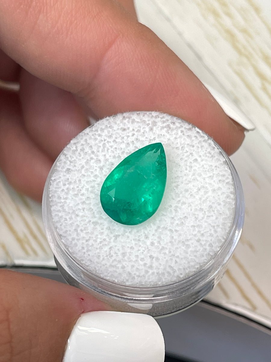 Green Pear-Cut Colombian Emerald - 3.20 Carats, 13.5x9 Size