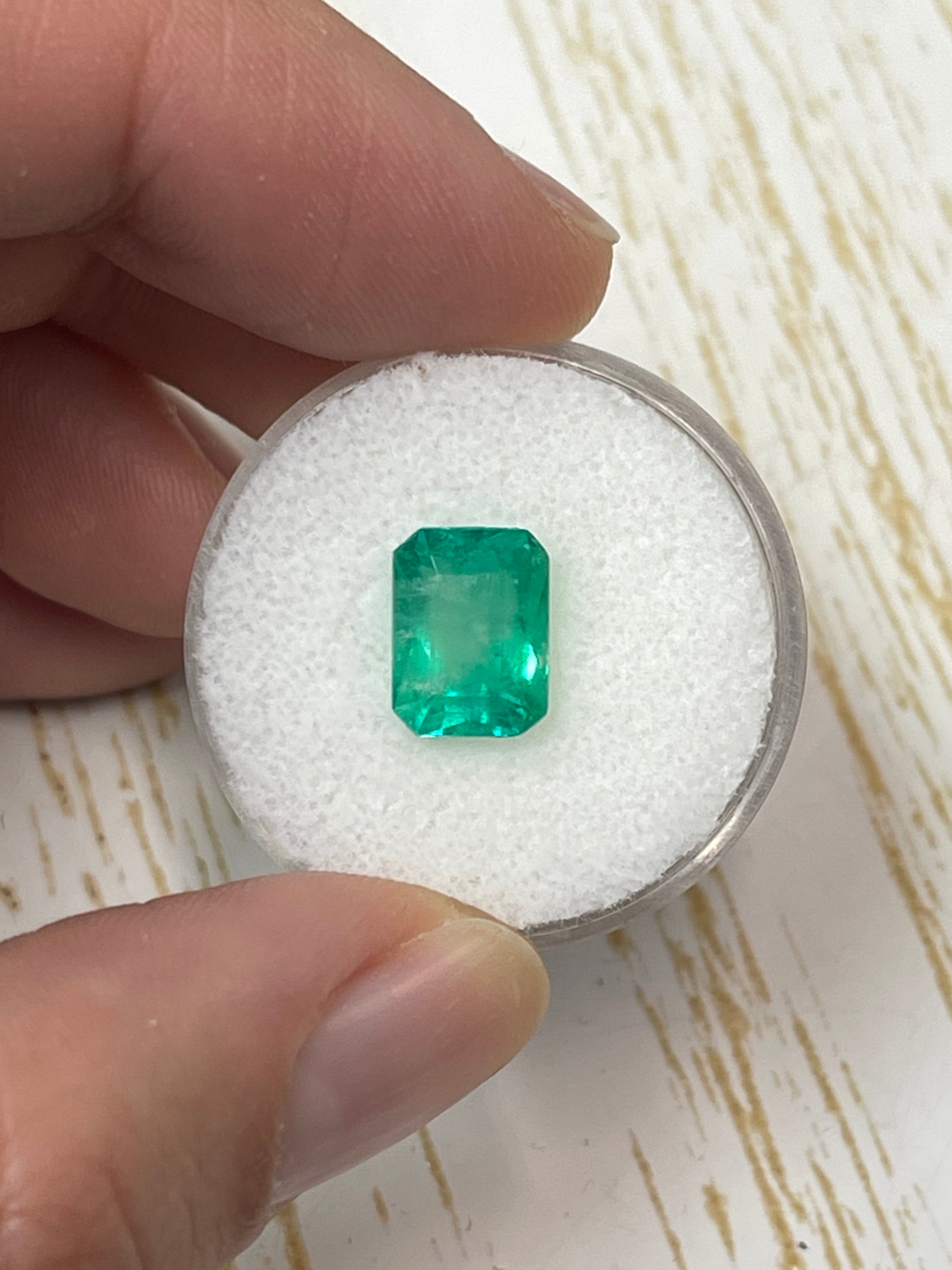 2.55 Carat 10x7 Spring Green Natural Loose Colombian Emerald-Classic Emerald Cut - JR Colombian Emeralds