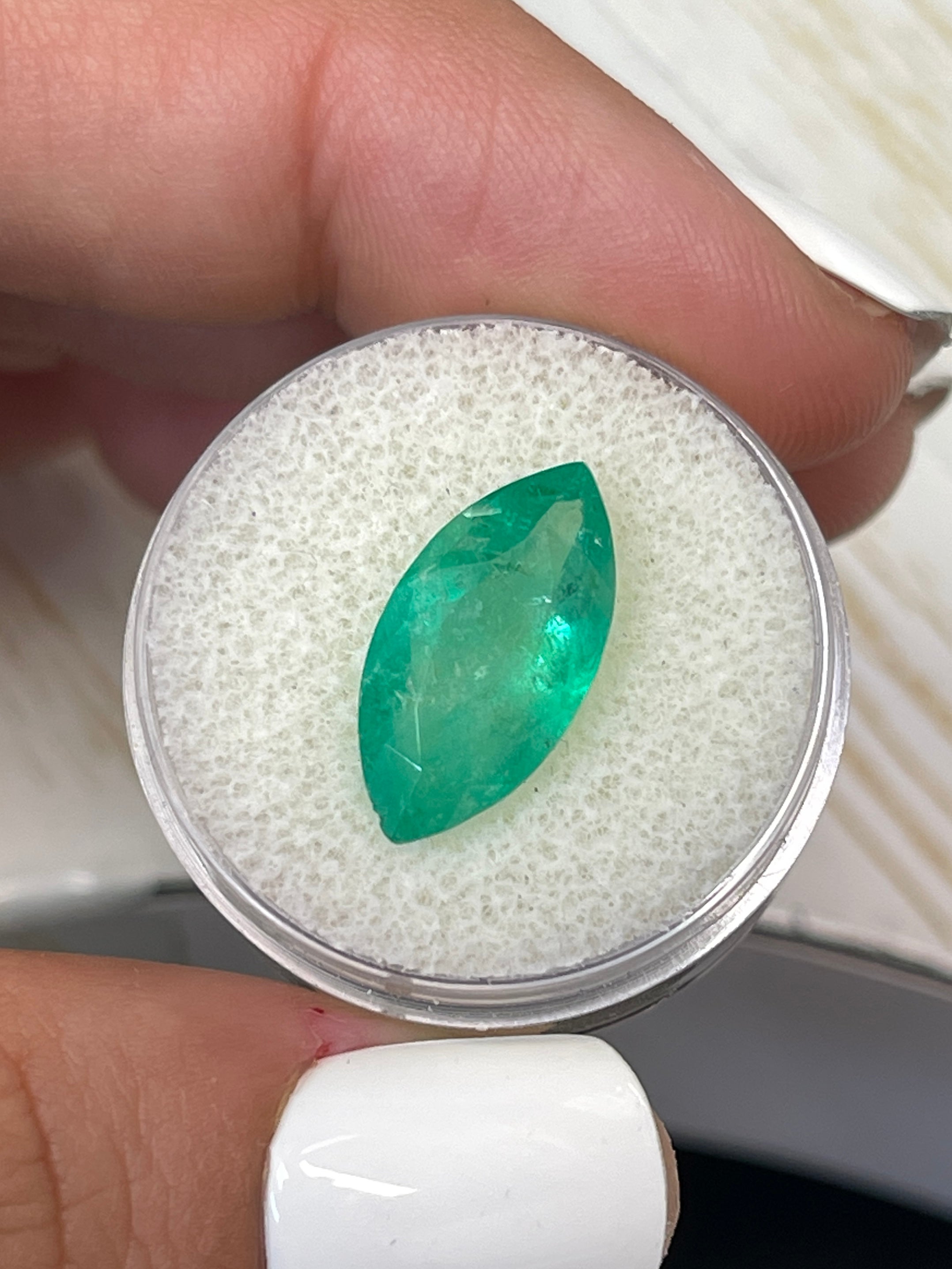 4.86 Carat Marquise-Cut Colombian Green Emerald: 17x9mm Size