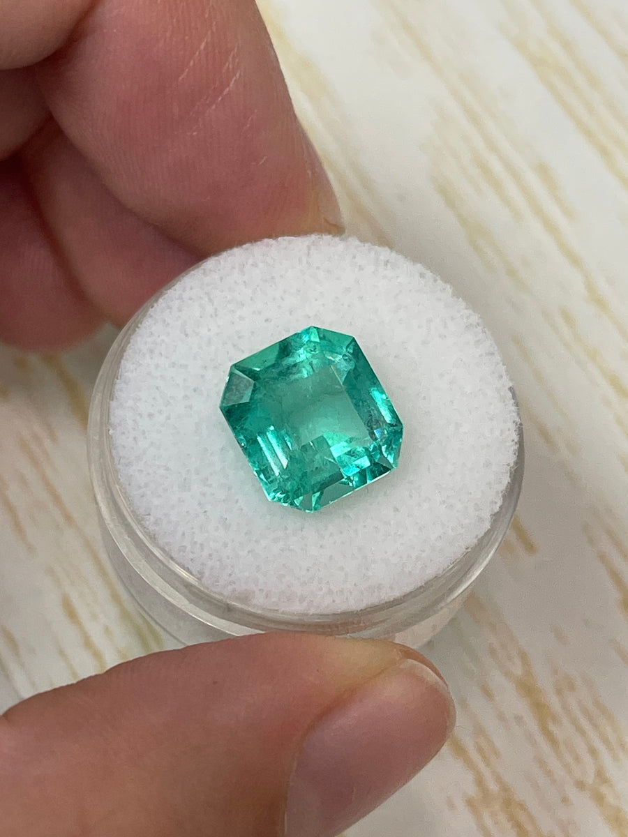 5.39 Carat 11x10 Eye Clean Bluish Natural Loose Colombian Emerald-Asscher Cut