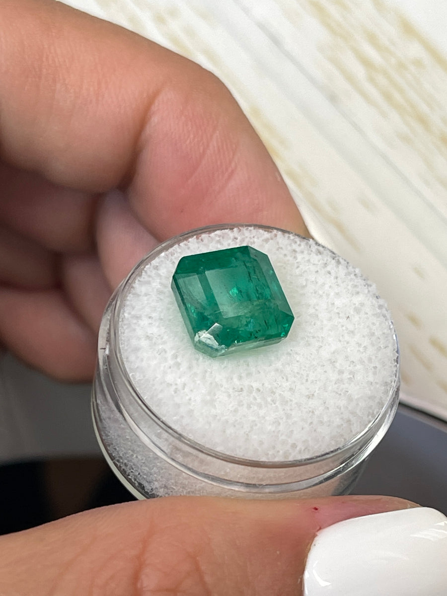 Stunning 6.68 Carat Vivid Green Zambian Emerald - Loose Stone