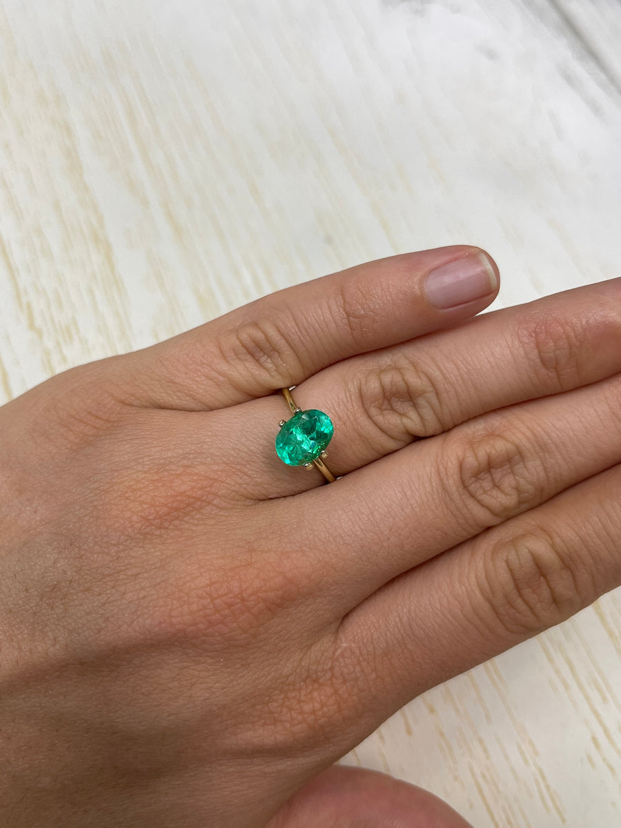 Intense Green Colombian Emerald - 2.52 Carat Oval Cut Loose Stone