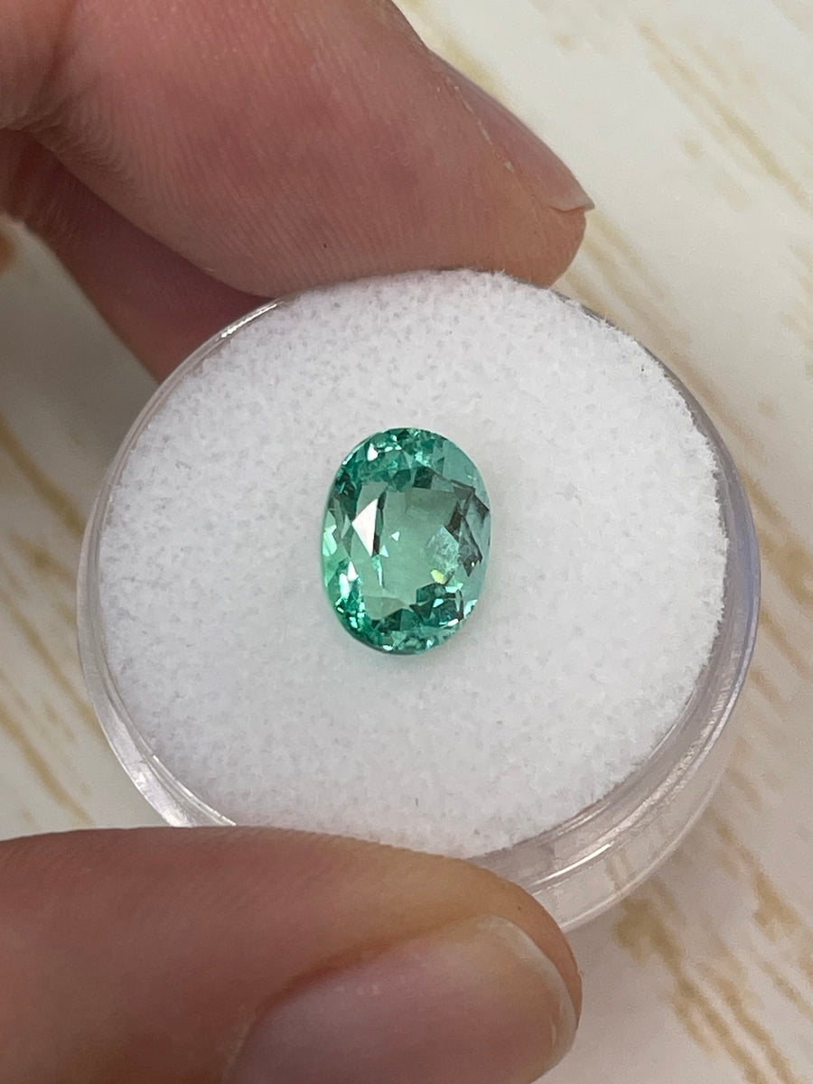 Exquisite Bluish Green Natural Colombian Emerald - 2.80 Carats, VVS Clarity