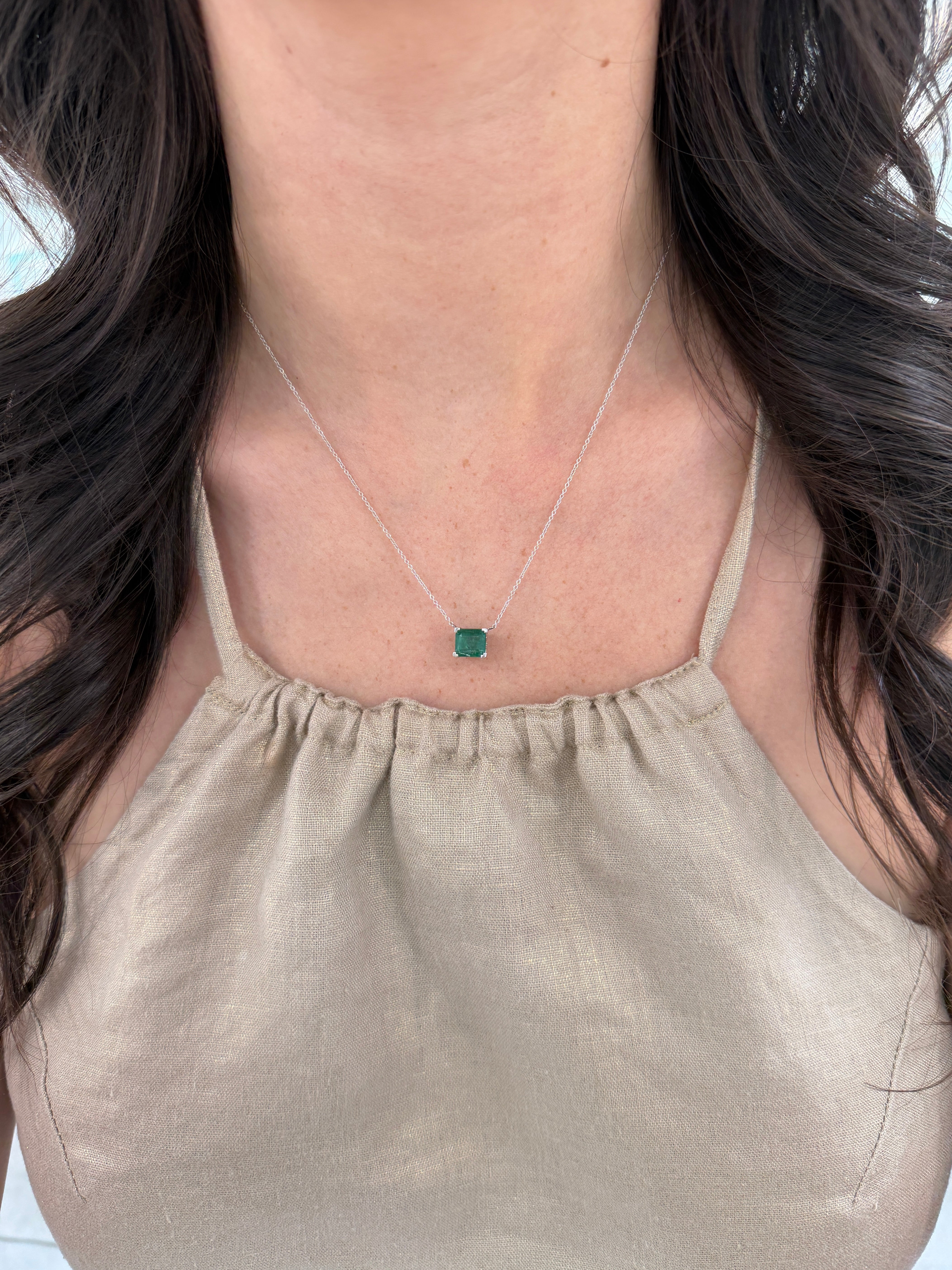 18K white gold emerald solitaire necklace featuring a 2.99 carat natural emerald gemstone, crafted by JR Colombian Emeralds.