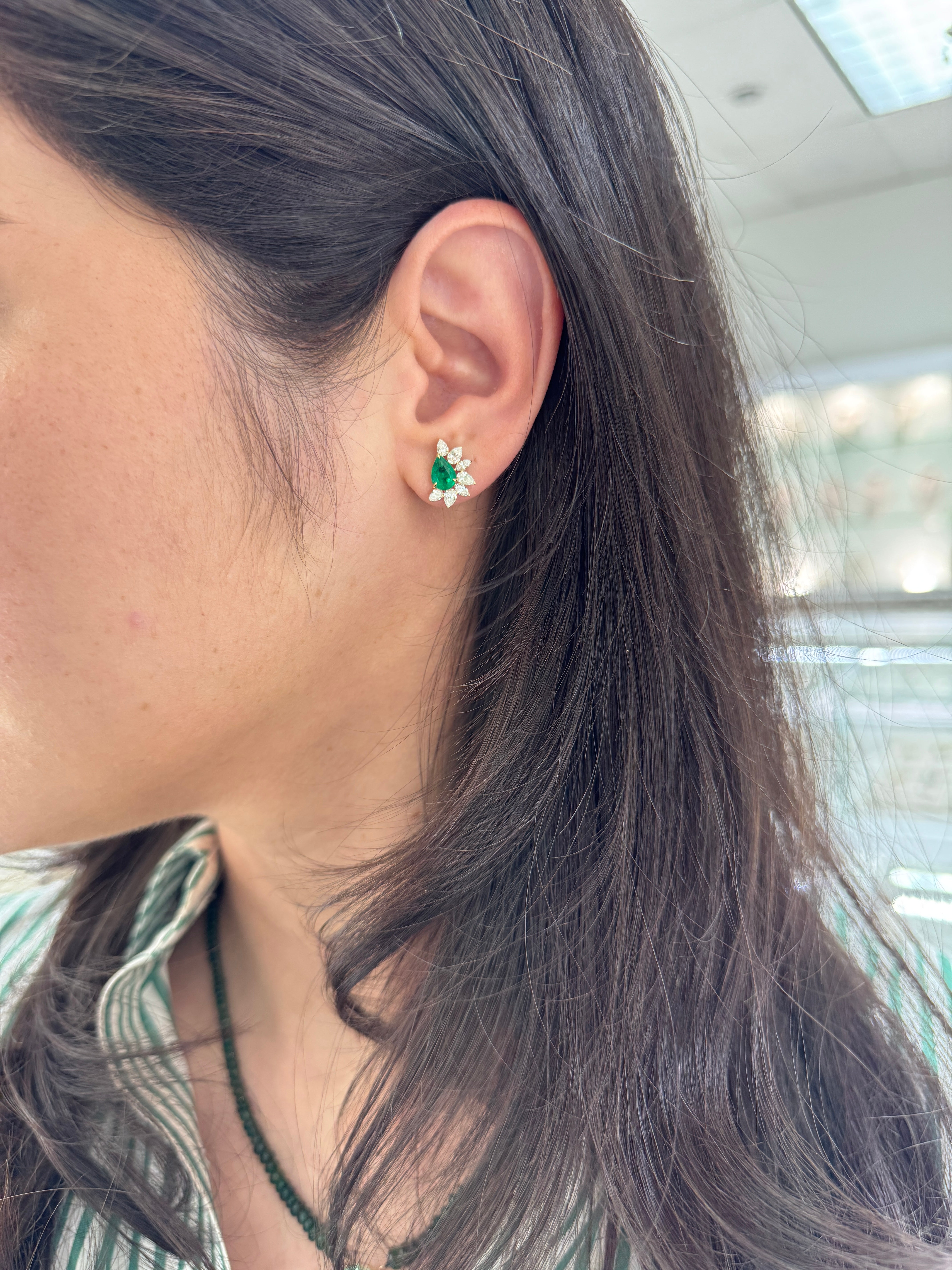 2.68tcw 18K Natural Rich Green Pear Emerald & Pear Diamond Starburst Stud Earrings- Yellow Gold