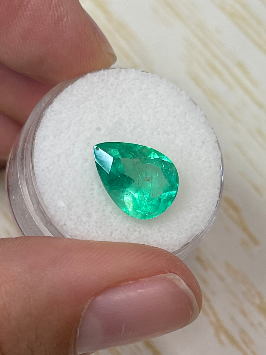 13x9.5mm Natural Colombian Emerald - Stunning 4.22 Carat Gem