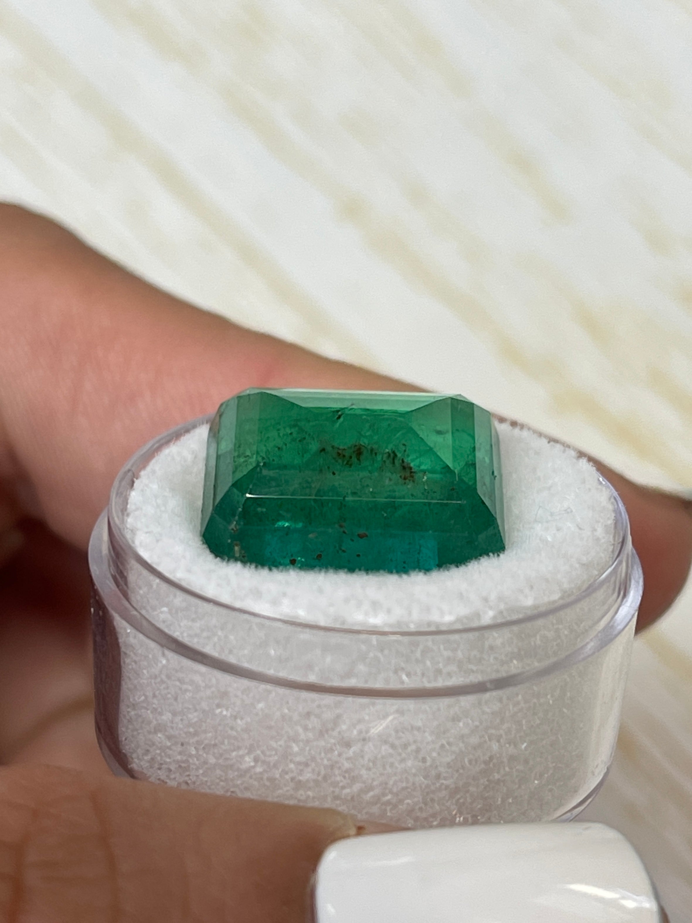 Emerald Cut Zambian Emerald, 14.13 Carats, Medium Green Color