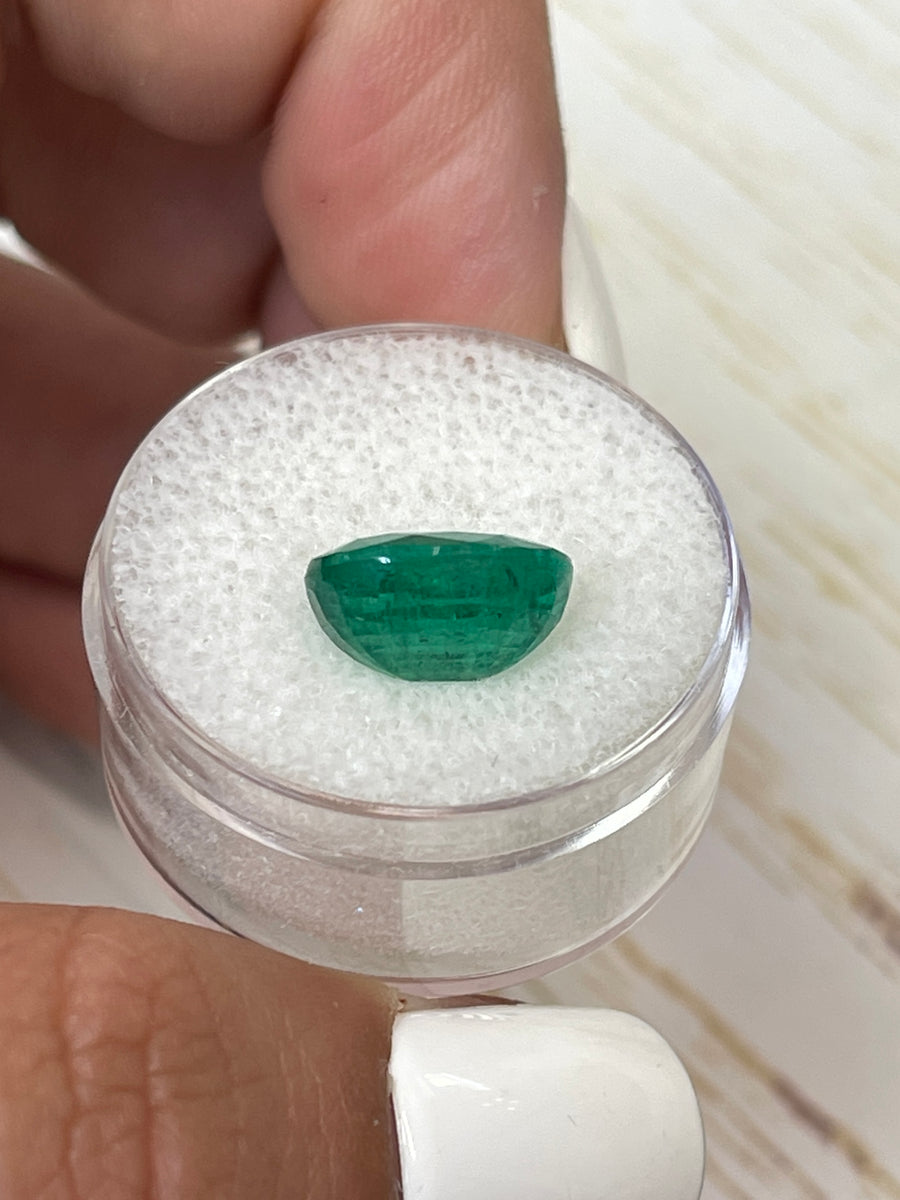 Gorgeous Freckled Green Zambian Emerald - 4.80 Carats, Oval Cut (12x9.5mm)