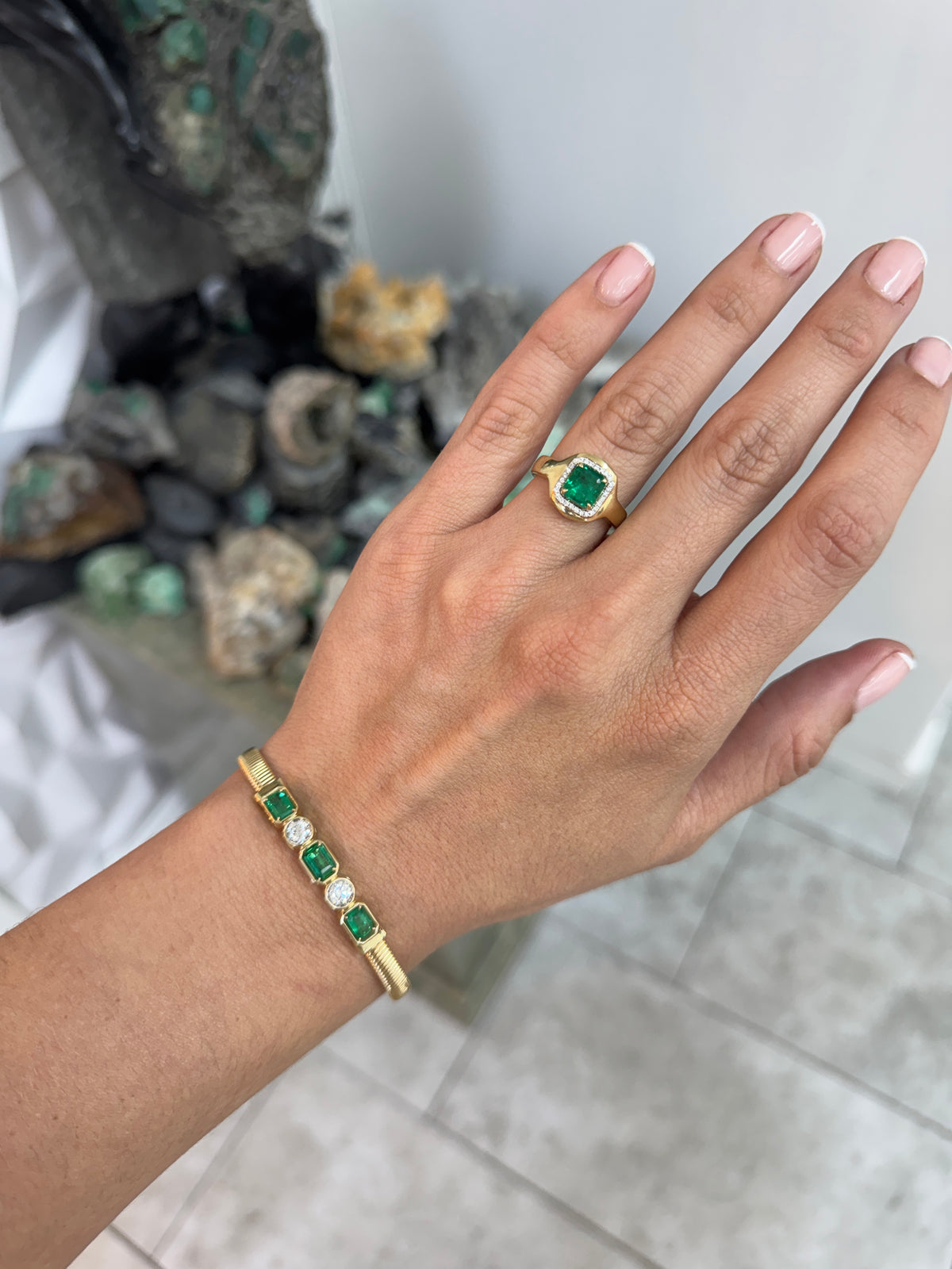 JR Colombian Emeralds 14K bangle bracelet with natural emerald-cut emeralds and round diamonds, 2.30 total carat weight