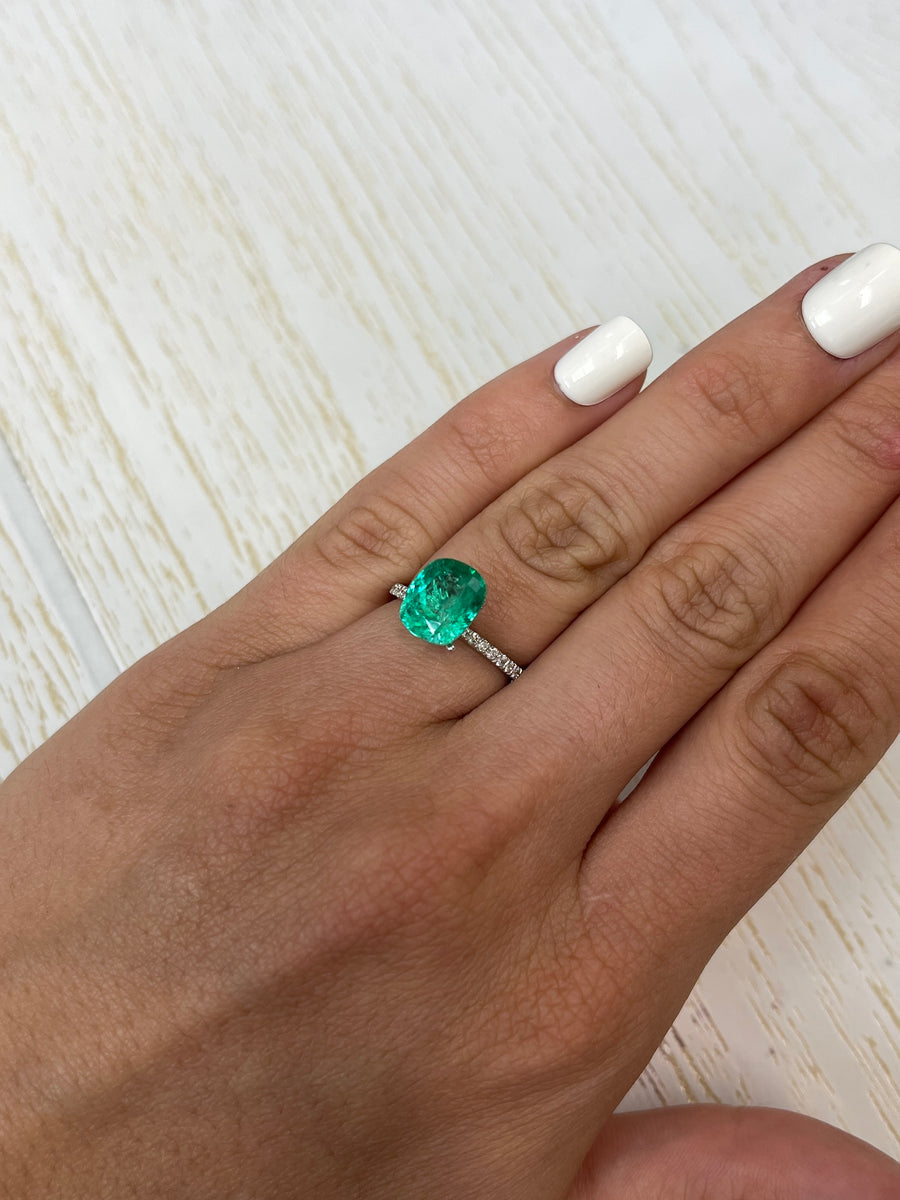 Vibrant Green Natural Emerald - 10x8.5mm, 3.60 Carat, Cushion Shape