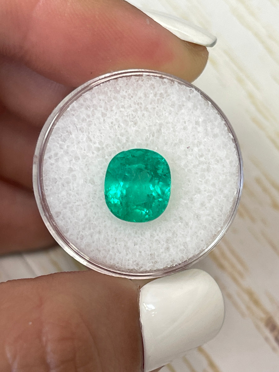 Medium Green Colombian Emerald - Cushion Cut - 3.98 Carat Loose Gemstone