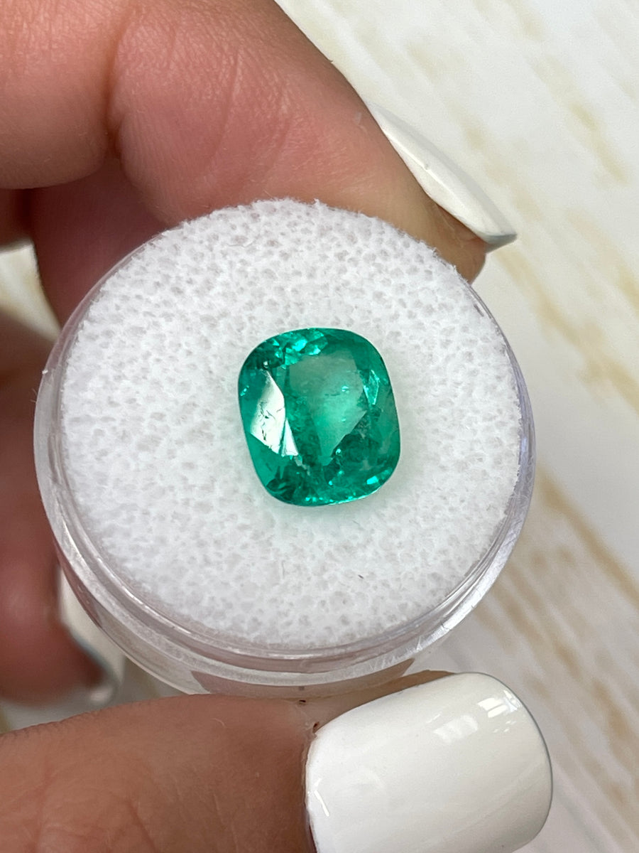 11x9 Cushion-Cut Colombian Emerald - Stunning 4.01 Carat Green Gem
