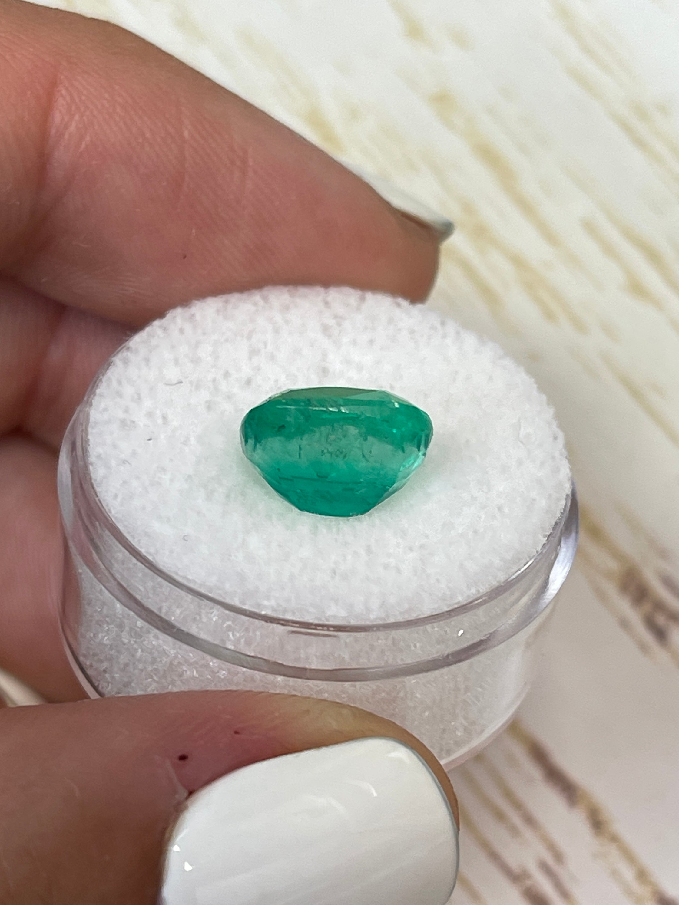 Colombian Emerald Cushion-Cut Gem - 4.01 Carat of Natural Green Beauty