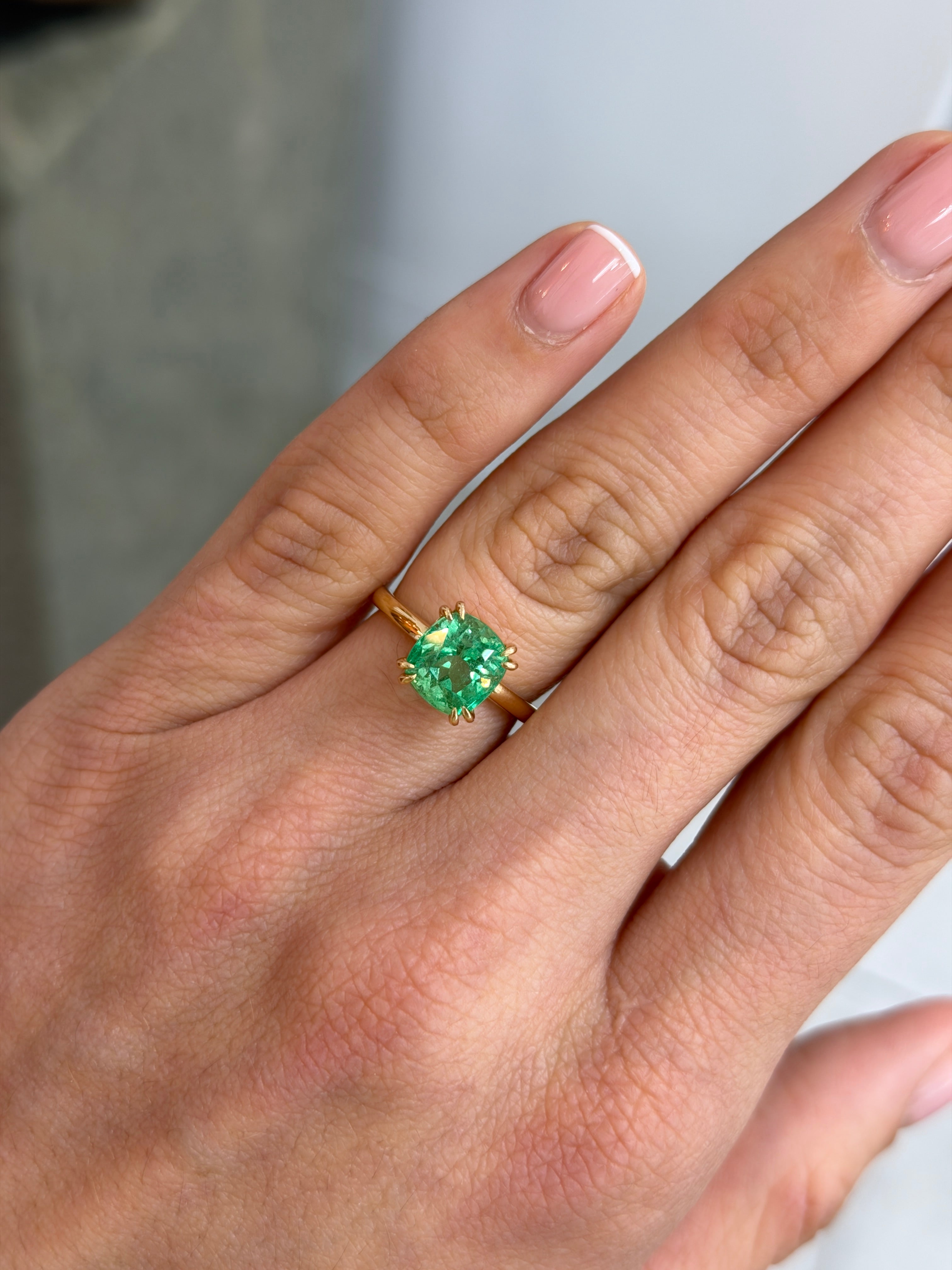3.25 Carat Glowing Cushion Cut Colombian Emerald Double Prong Solitaire Ring 18K