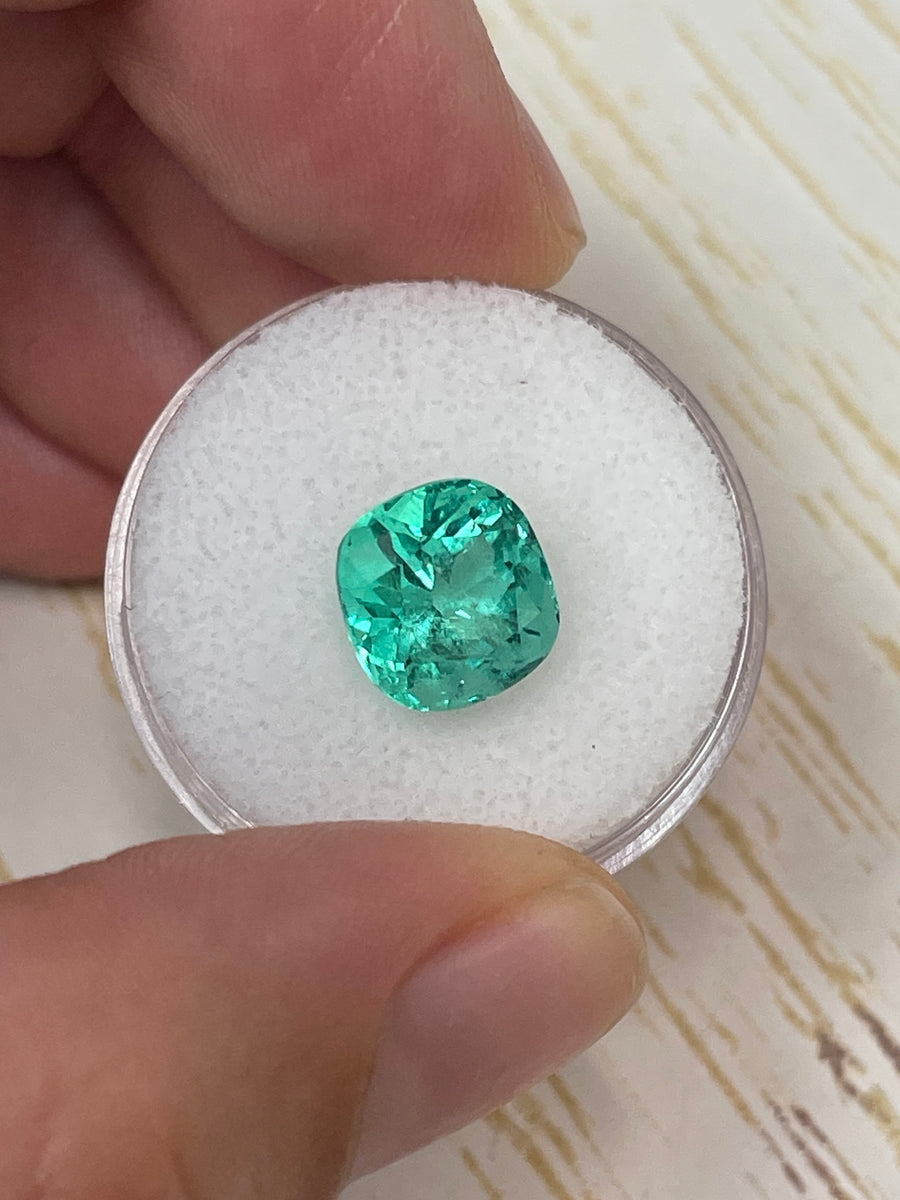 10x9 VS Natural Colombian Emerald - 3.90 Carat Loose Stone