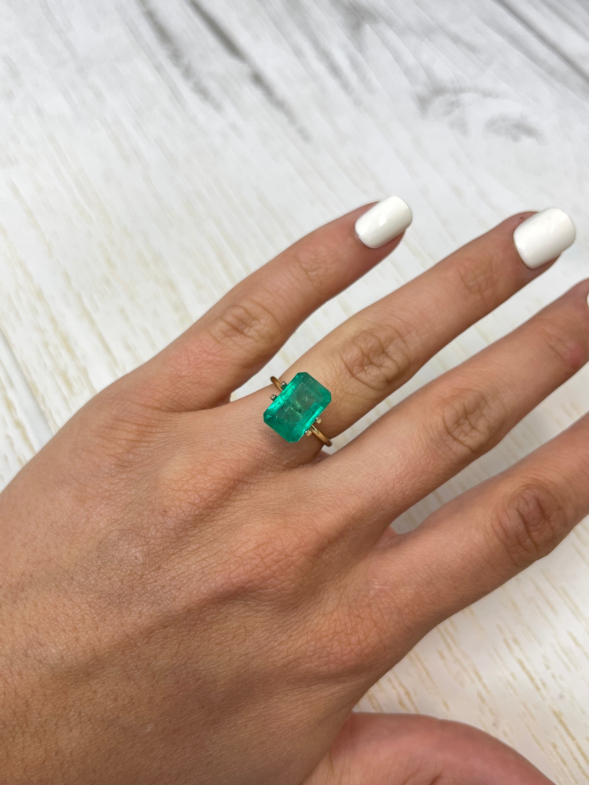 Emerald Cut Colombian Emerald Stone: 5.94 Carats, Bluish Green