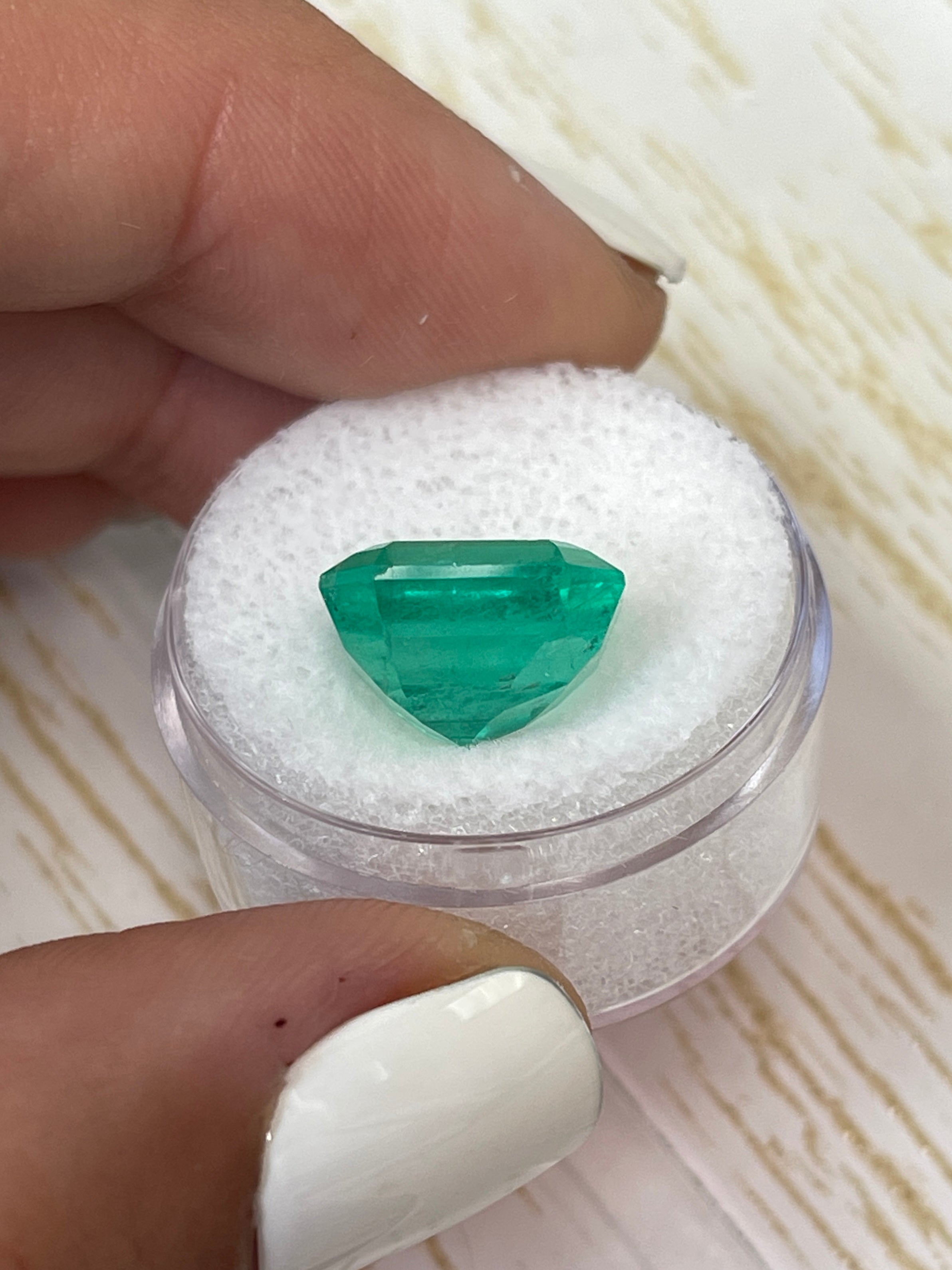 Loose Colombian Emerald - 8.51 Carat Emerald Cut Beauty