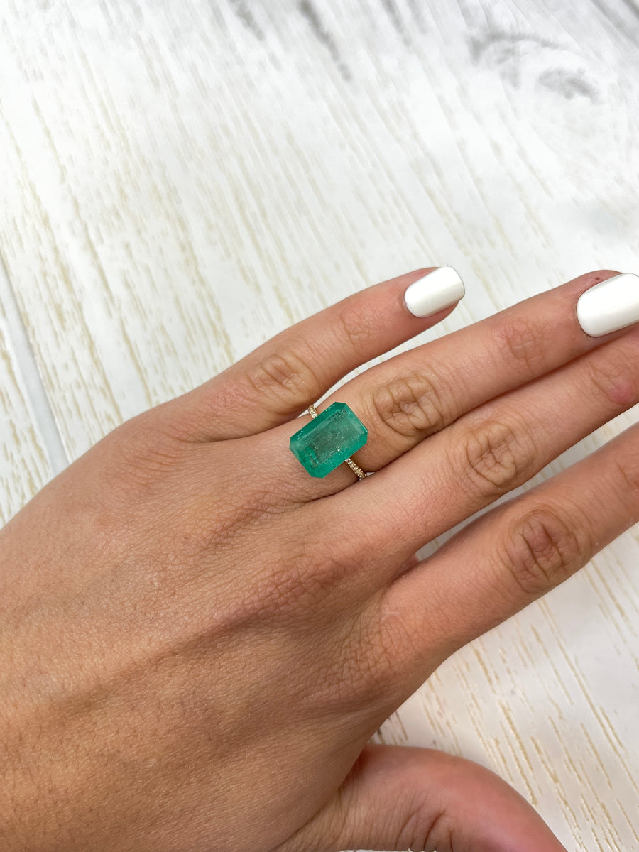 Emerald Cut Colombian Emerald, 10.03 Carat, 14x10 Size, Brick-Toned Green
