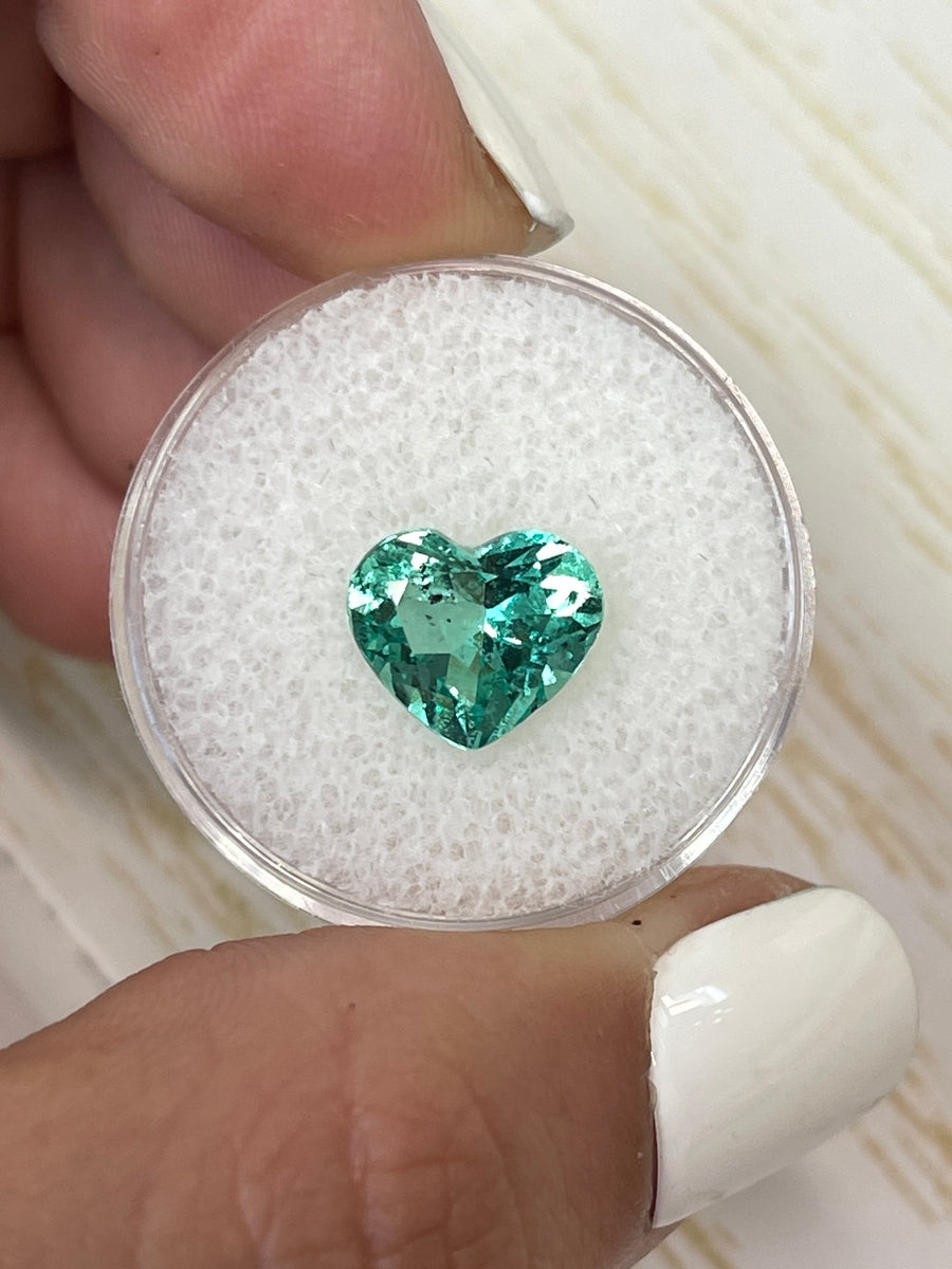 Glistening 2.87 Carat Heart-Shaped Colombian Emerald - 9x11mm Dimensions