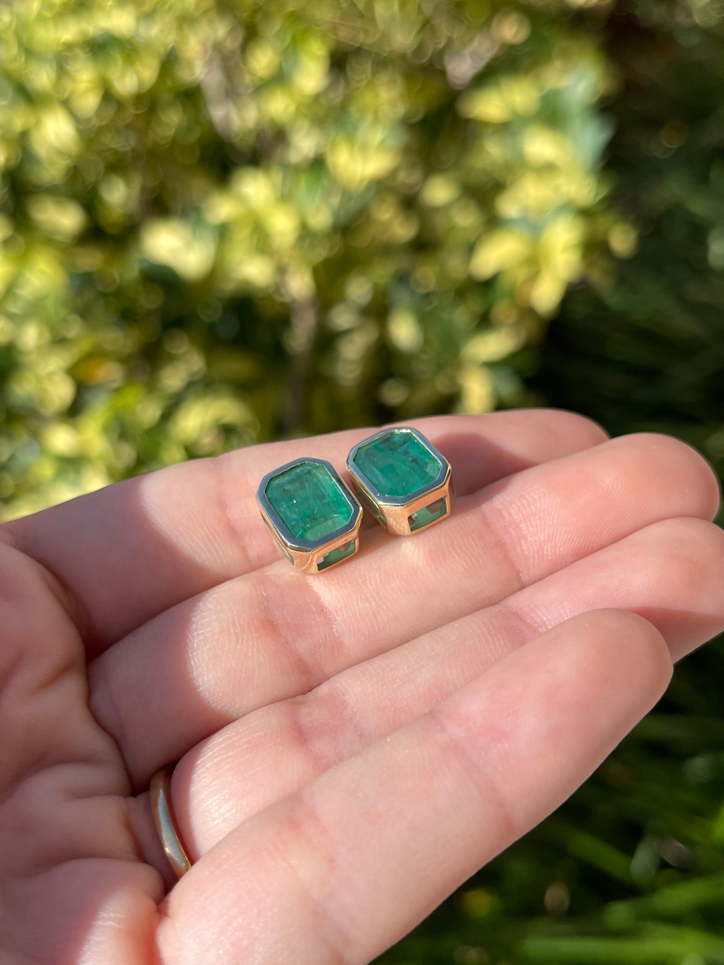 6.0tcw Earthy Natural Emerald Bezel Set Stud Earrings 18K