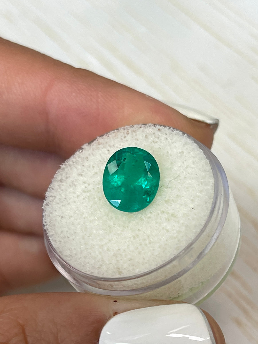 Colombian Emerald with Oval Cut - 3.19 Carat Green Gem