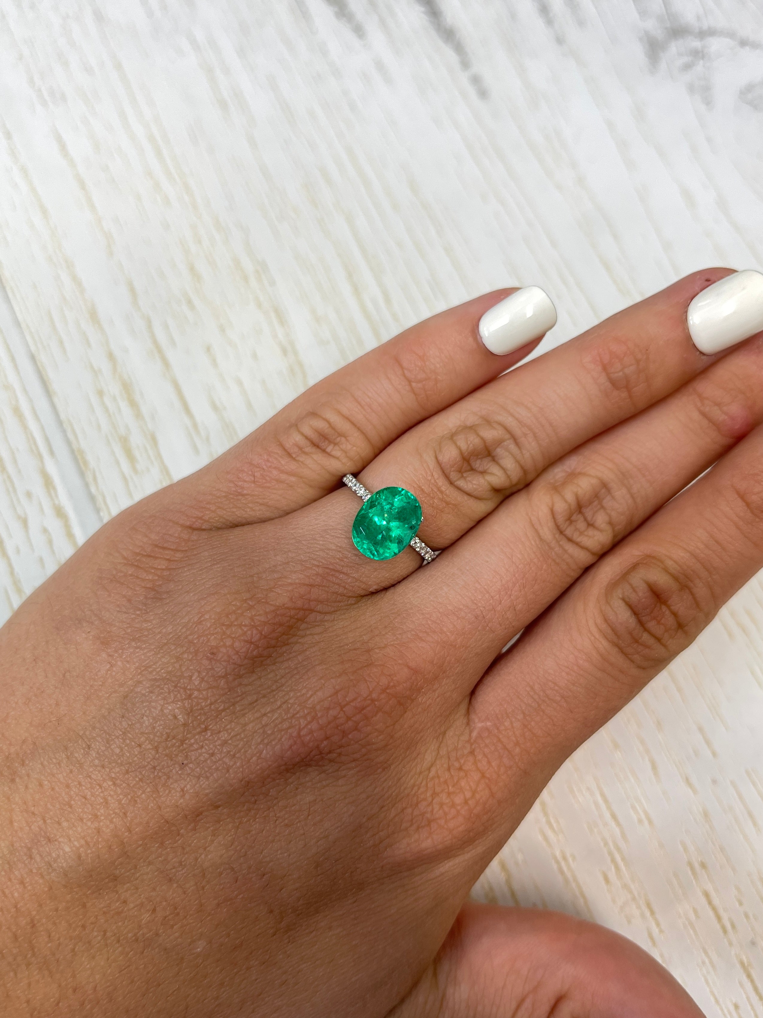 3.97 Carat Oval Colombian Emerald - Vivid Muzo Green