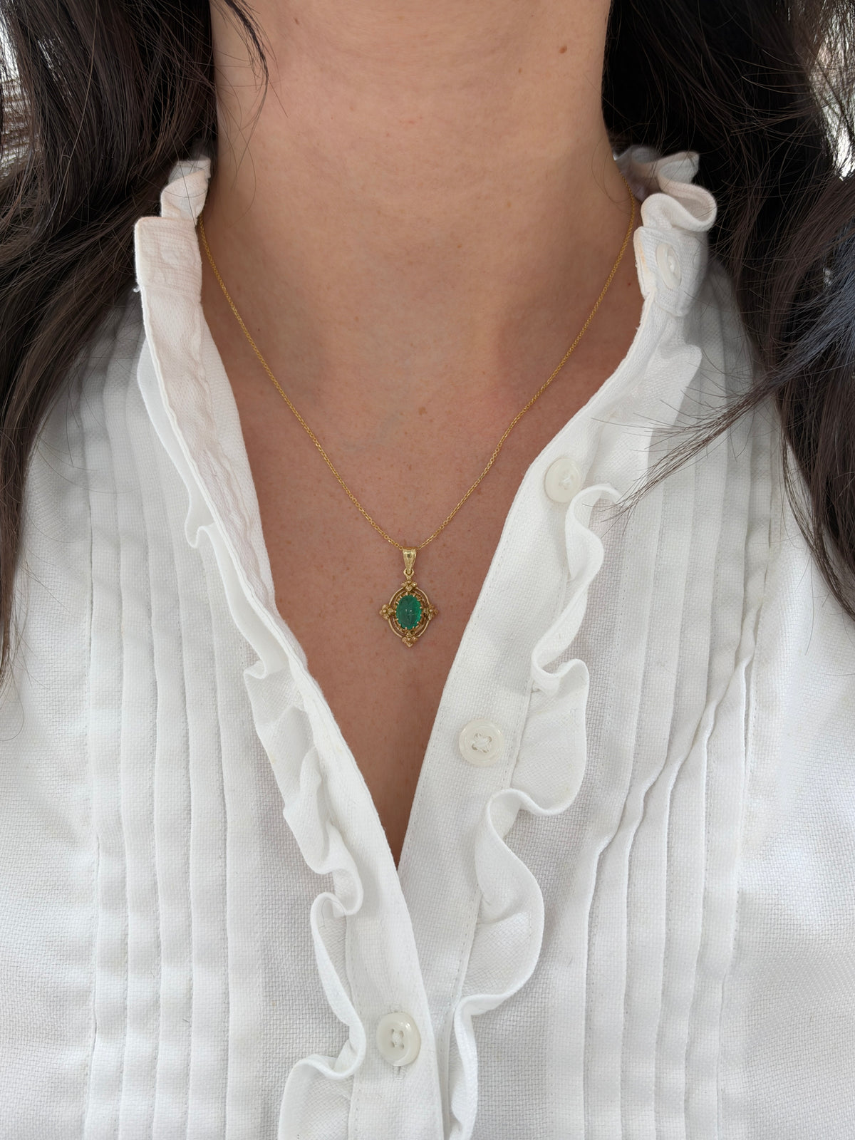 1.82ct 14K Natural Cabochon Cut Oval Emerald Solitaire Gothic Gold Pendant in Yellow Gold