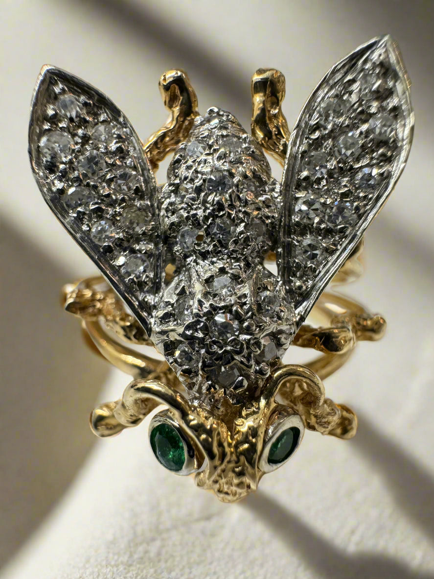 IG Exclusive 0.40tcw Emerald & Diamond Bee Ring 14K Two Toned - JR Colombian Emeralds