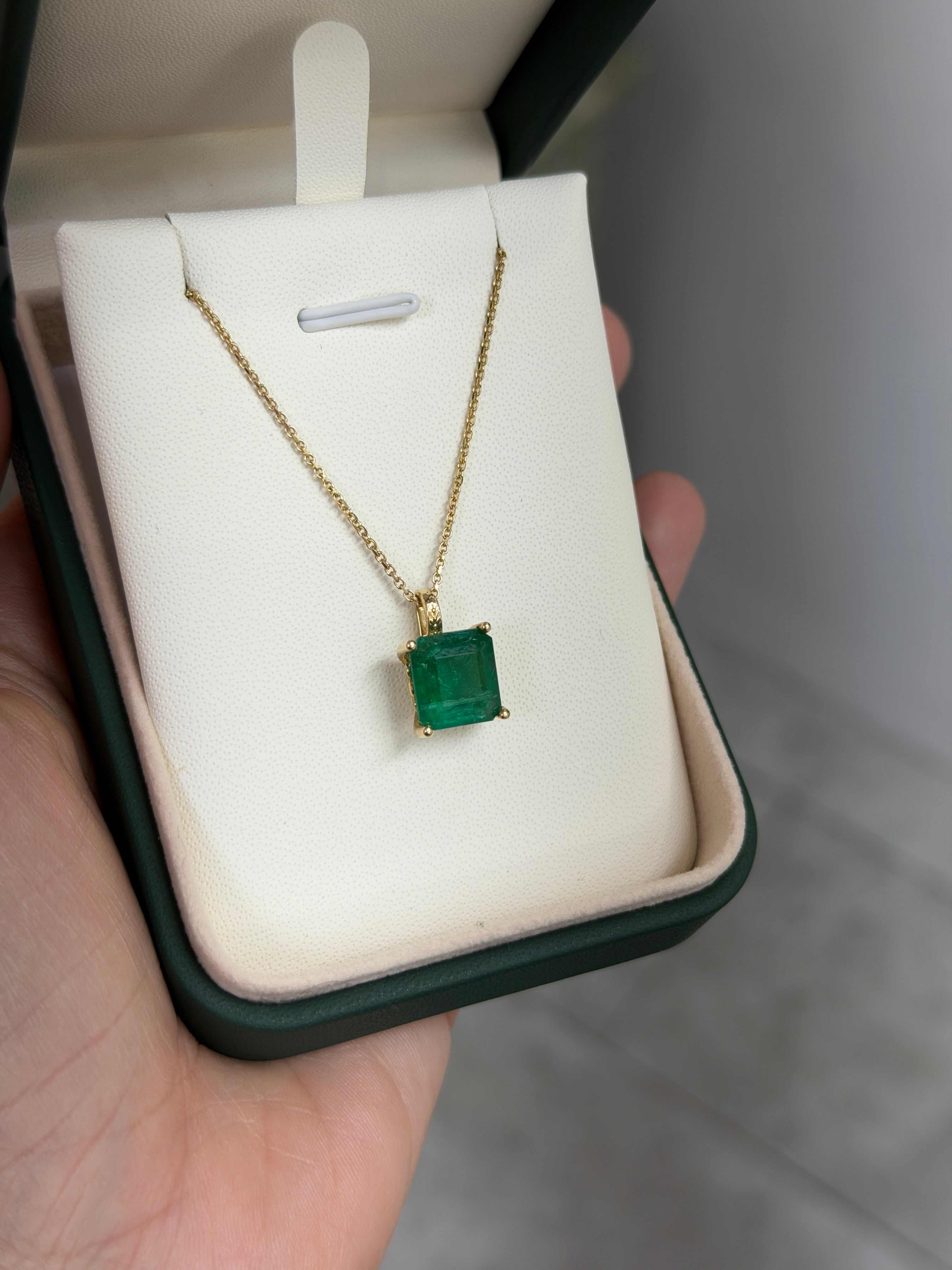 4.0ct 14K Natural Asscher Cut Emerald Solitaire Necklace 14K