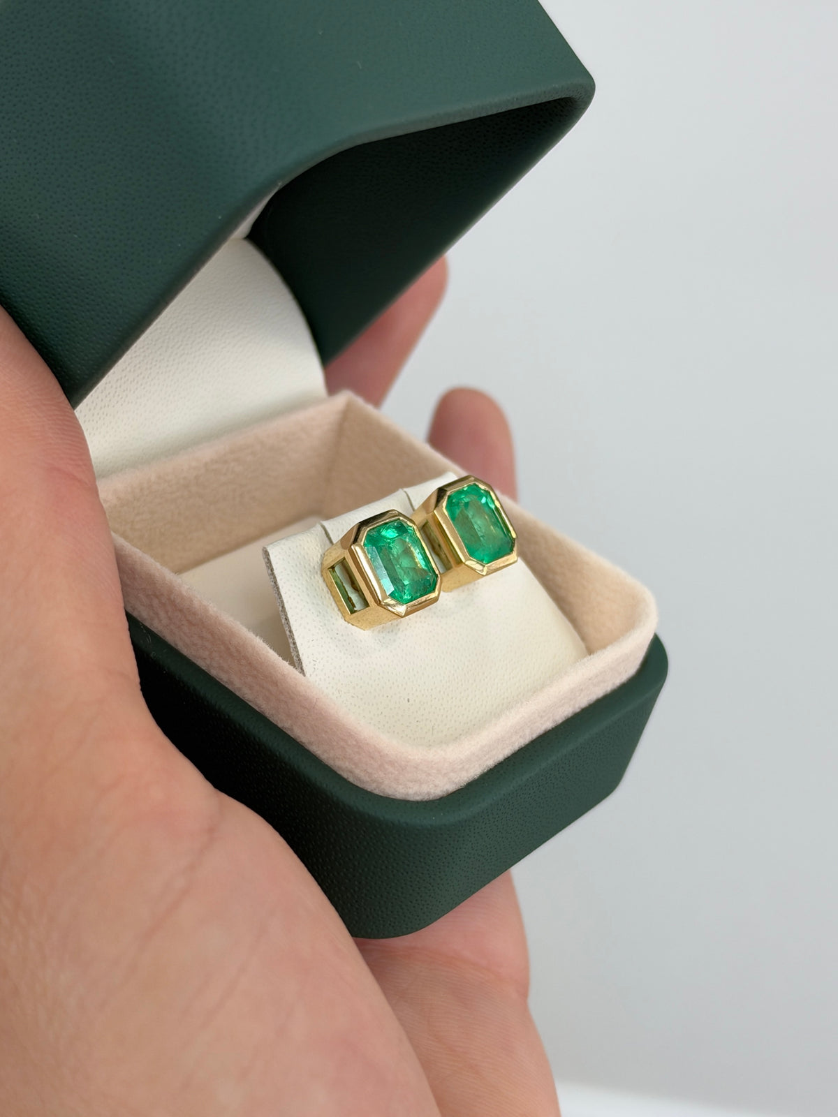 5.50tcw 14K Medium Vivid Green Colombian Emerald Stud Earrings
