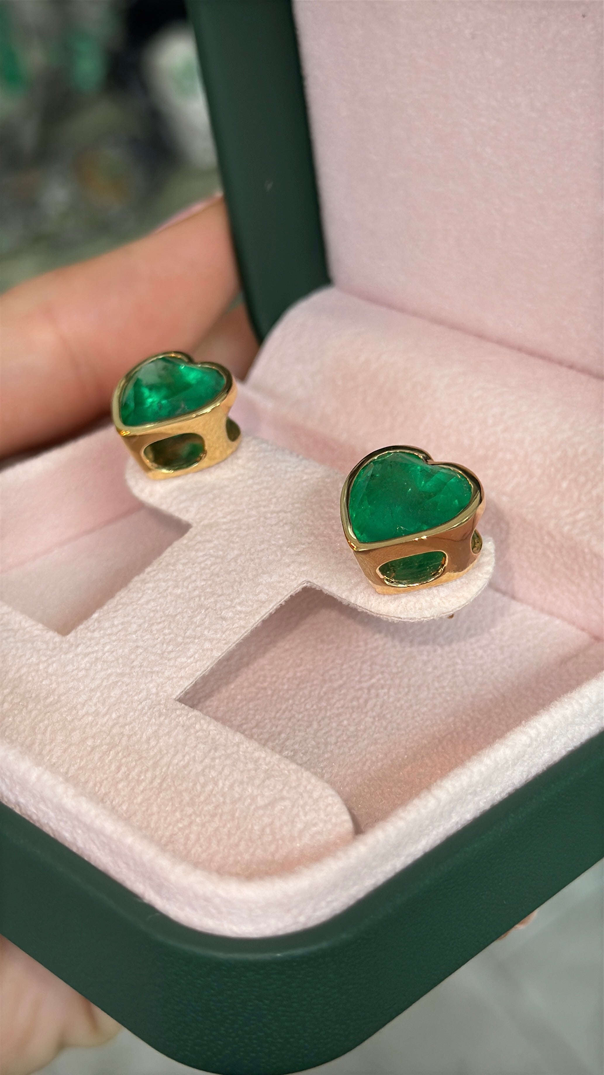 13.60tcw AAA Vivid Colombian Emerald Bezel Set Heart Studs 18K