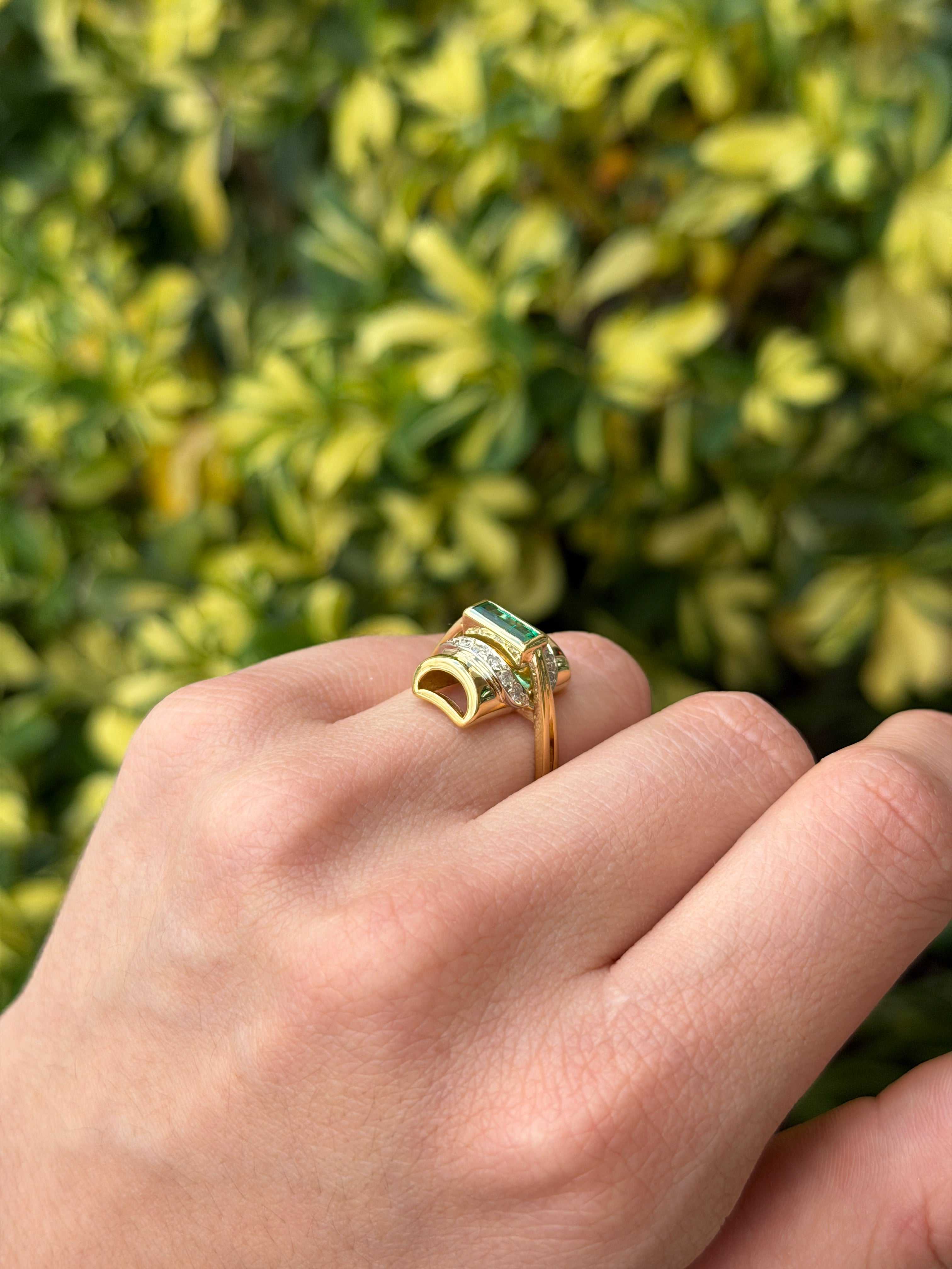 1.66tcw 18K Vintage Colombian Emerald Baguette & Diamond Accent Two Toned Statement Ring