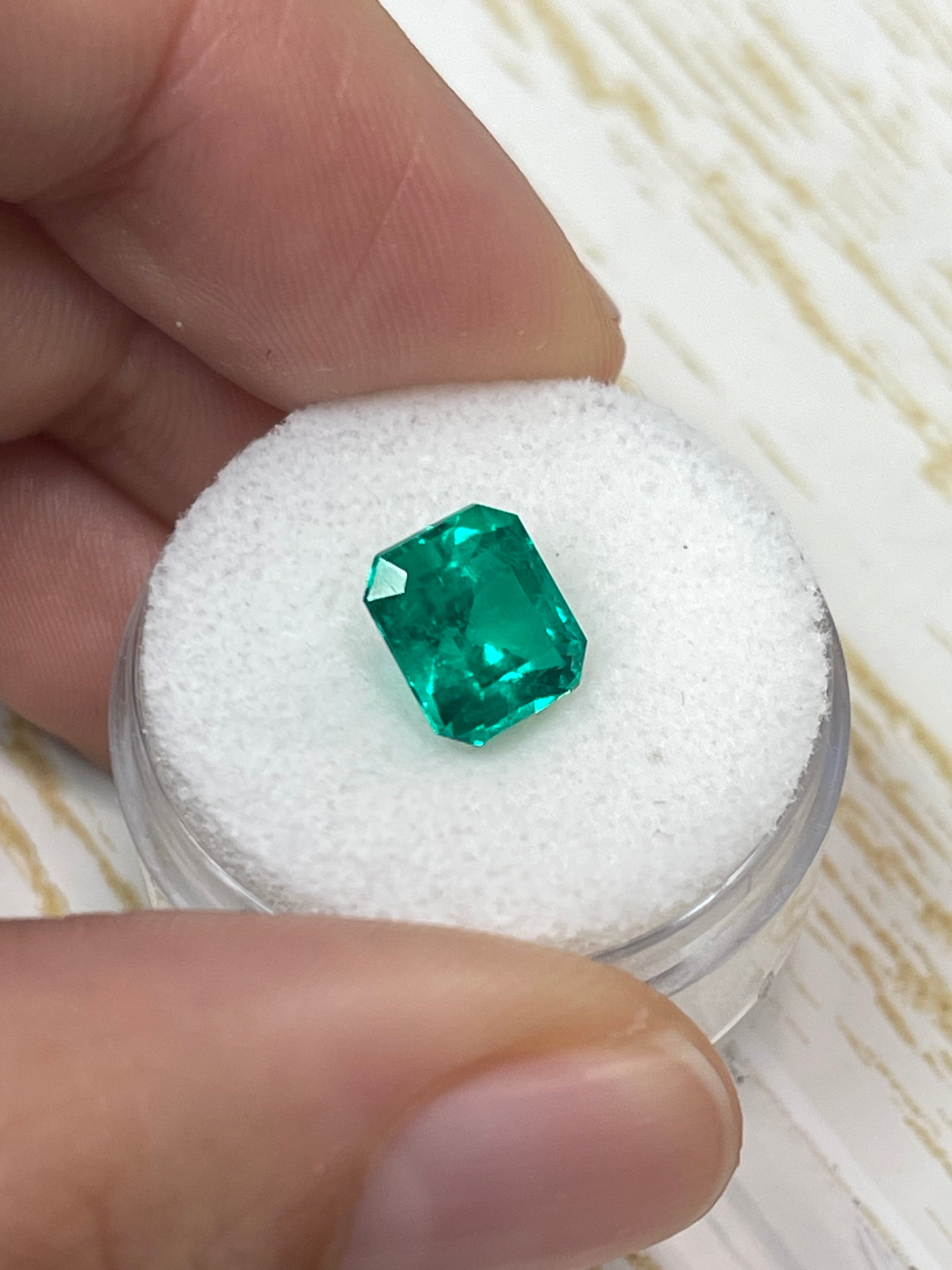 2.72 Carat RARE Certified Butterly Effect/Drop of Oil Muzo Green Natural Loose Colombian Emerald - JR Colombian Emeralds