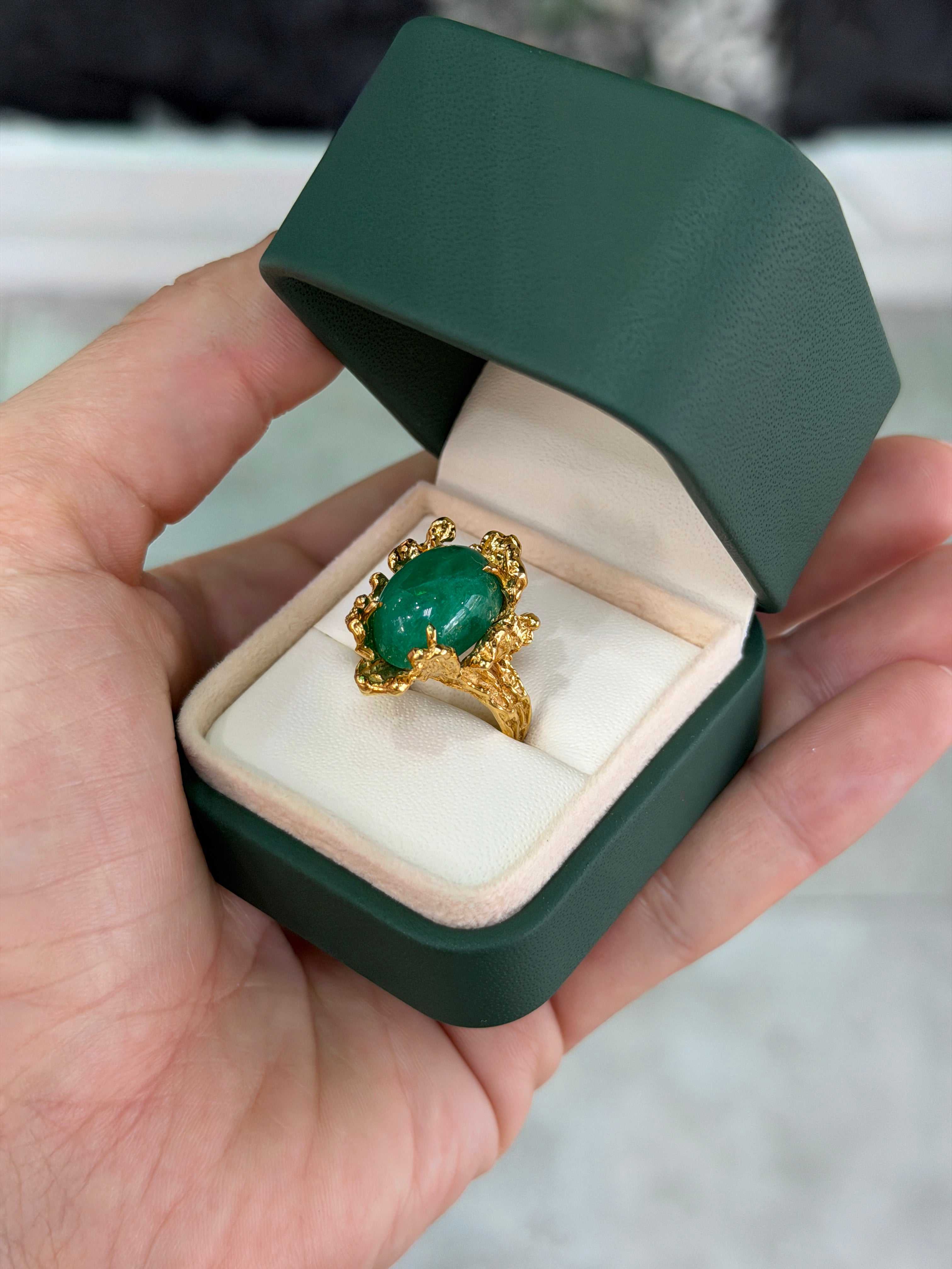 12.87ct 18K Natural Cabochon Cut Oval Emerald Solitaire Nugget Gold Ring