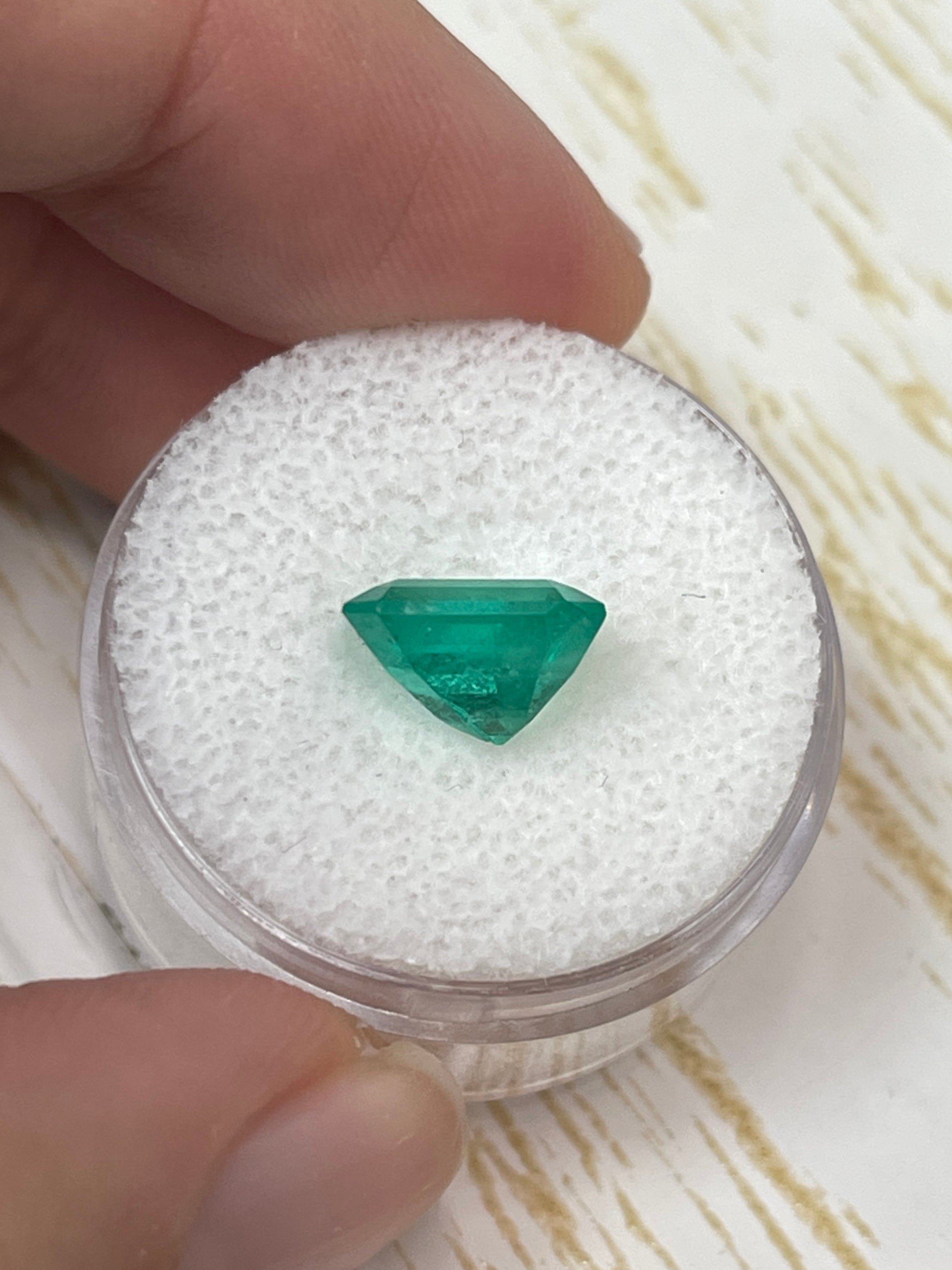 2.91 Carat 10x8 Medium Green Colombian Emerald-Emerald Cut - JR Colombian Emeralds