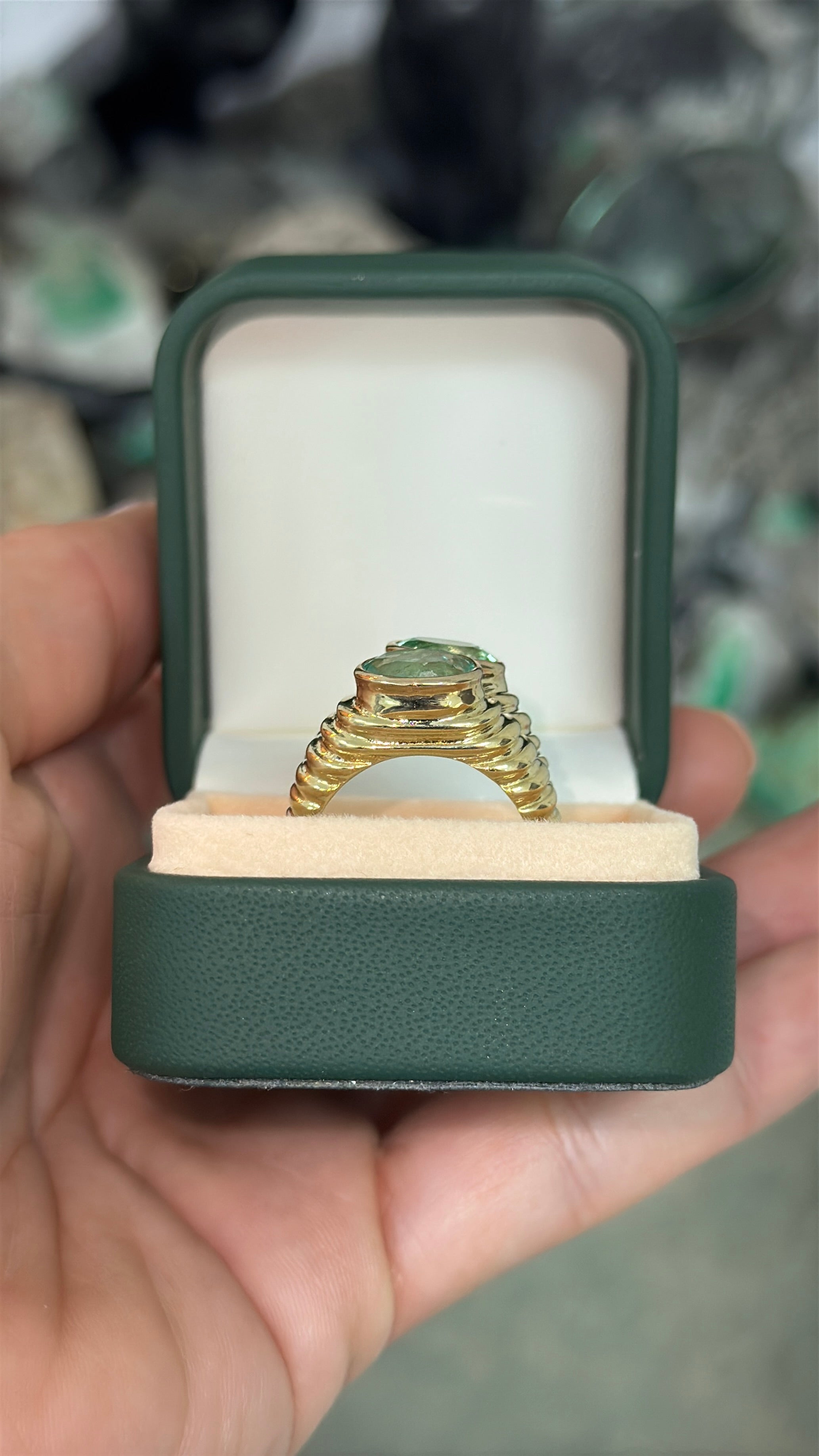 4.25tcw Minty Dualing Toi Et Moi oval Colombian Emeralds Ribbed Ring 14K