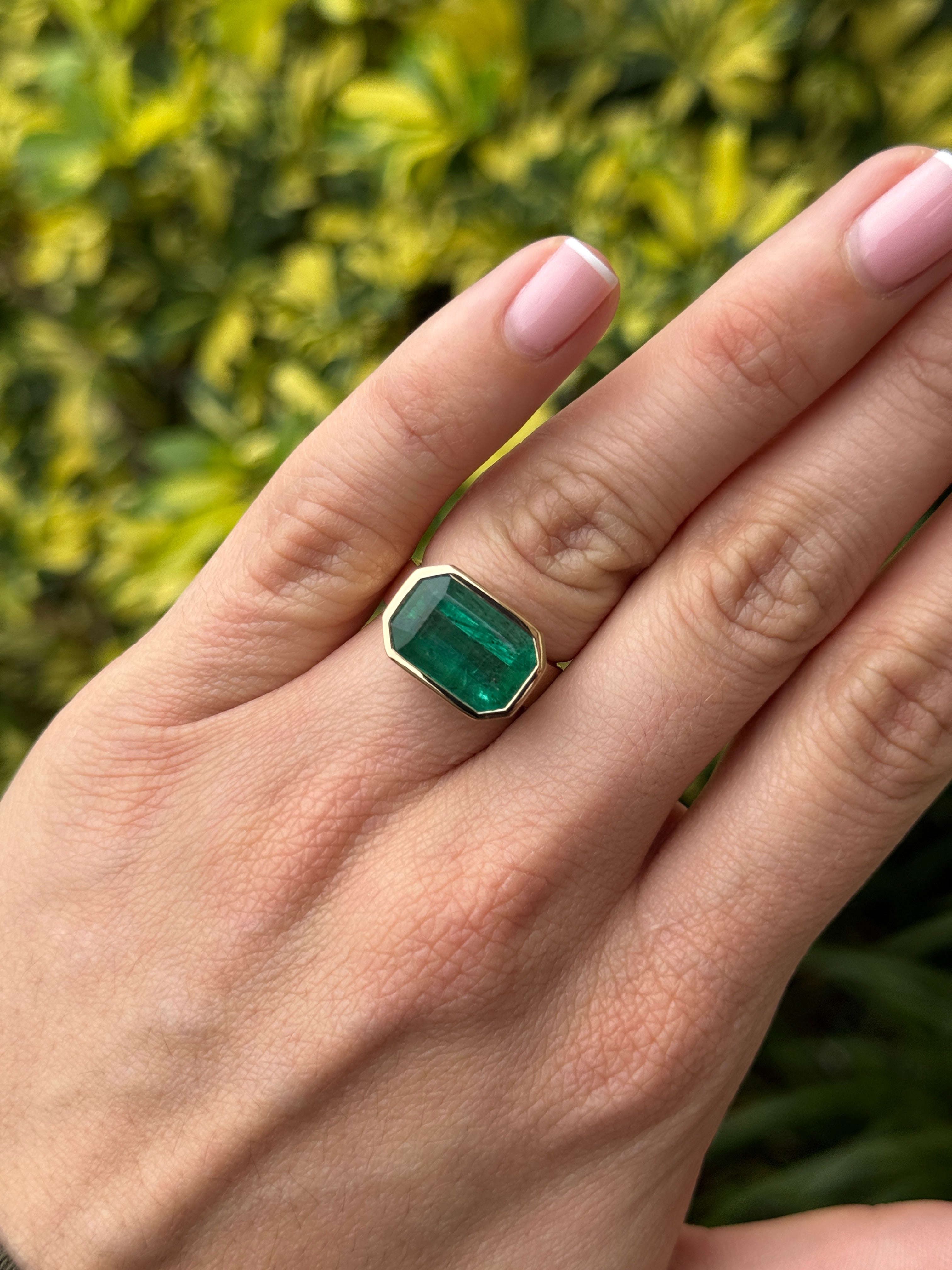 6.44 Carat Natural Emerald East to West Bezel Set Statement Ring in 18K Gold 5.5mm Wide