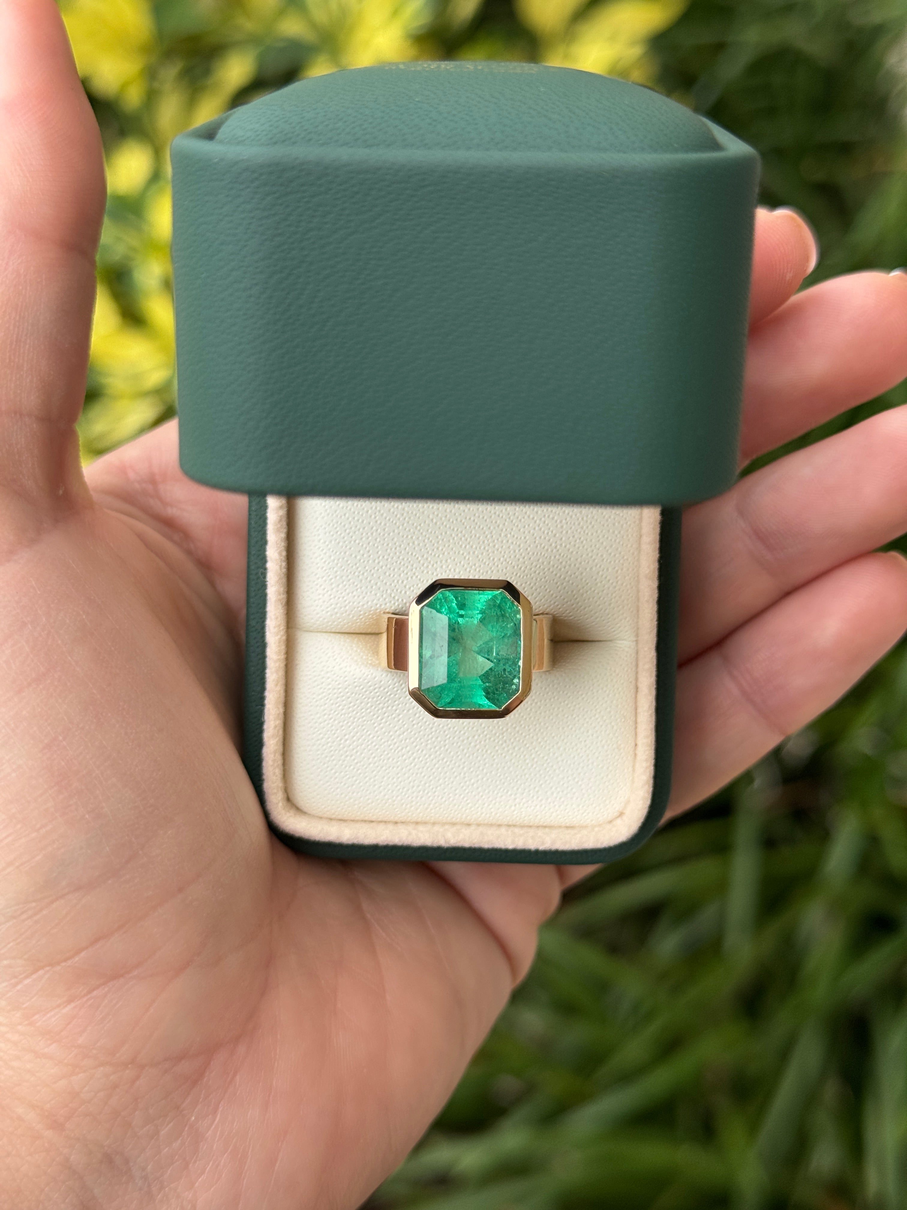 8.15 Carat Ultra Bright Colombian Emerald Solitaire Ring Emerald Cut Bezel Set 18K Gold 6.3mm Wide