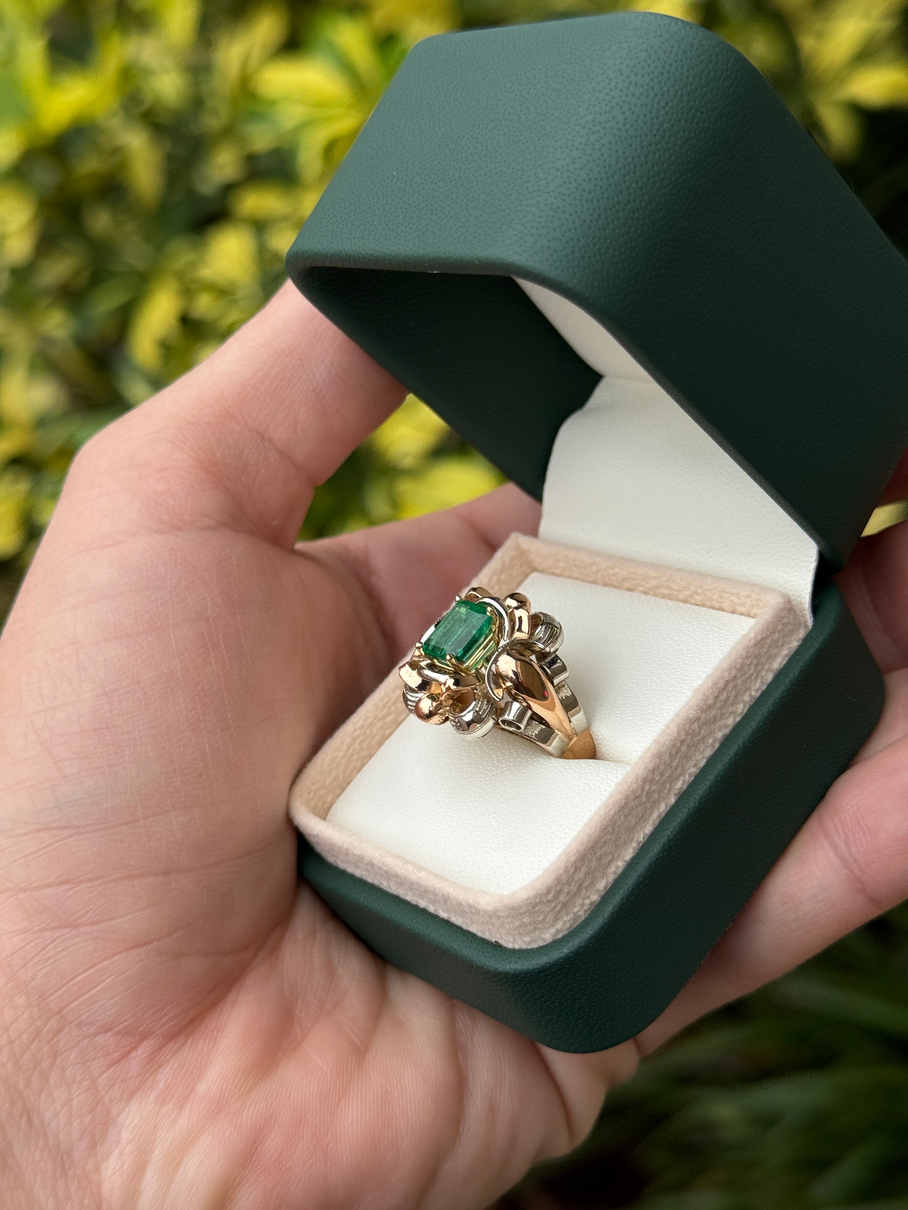 1.50 Carat AAA+ Emerald Solitaire Statement Ring 18K Rose & White Gold