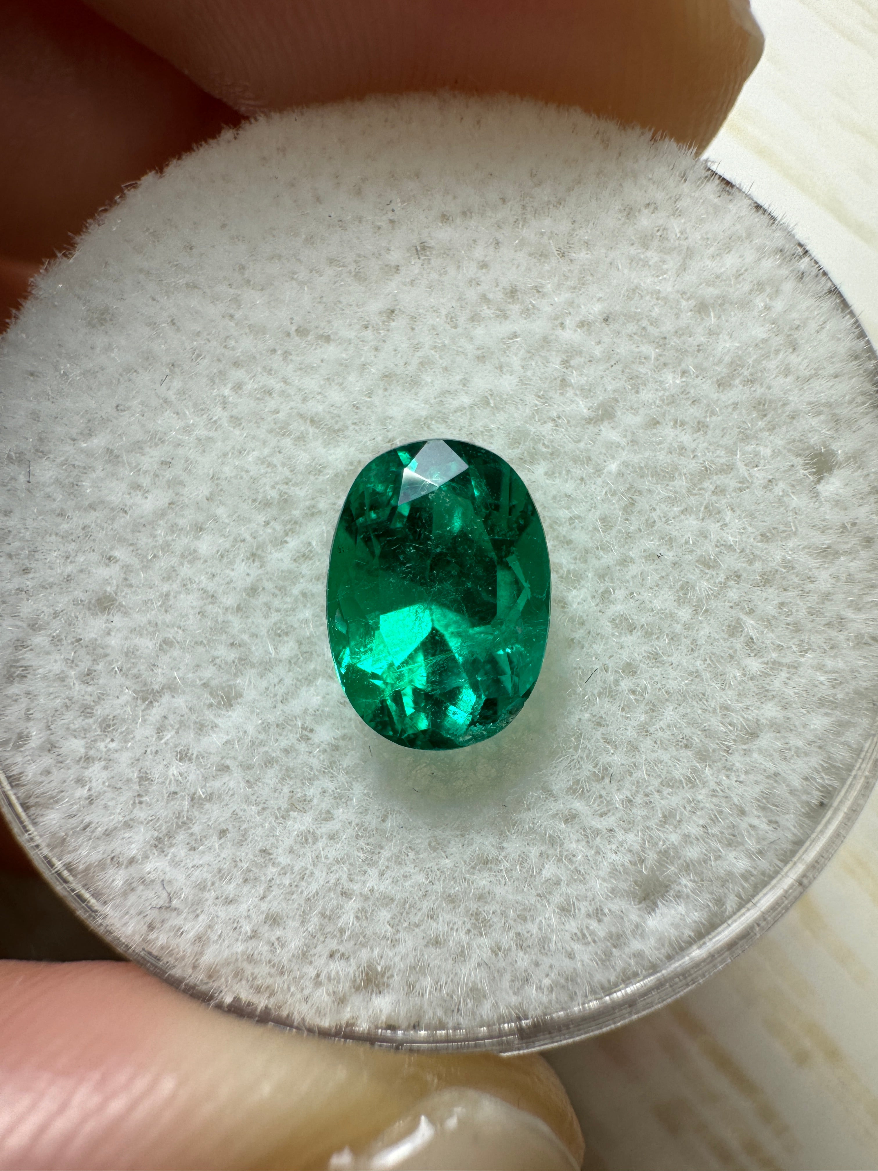 Special listing for Barbara - 18K custom Besel E to W ring 1.23 Carat AAA+ Vivid Bluish Green Natural Loose Colombian Emerald-Oval Cut - JR Colombian Emeralds