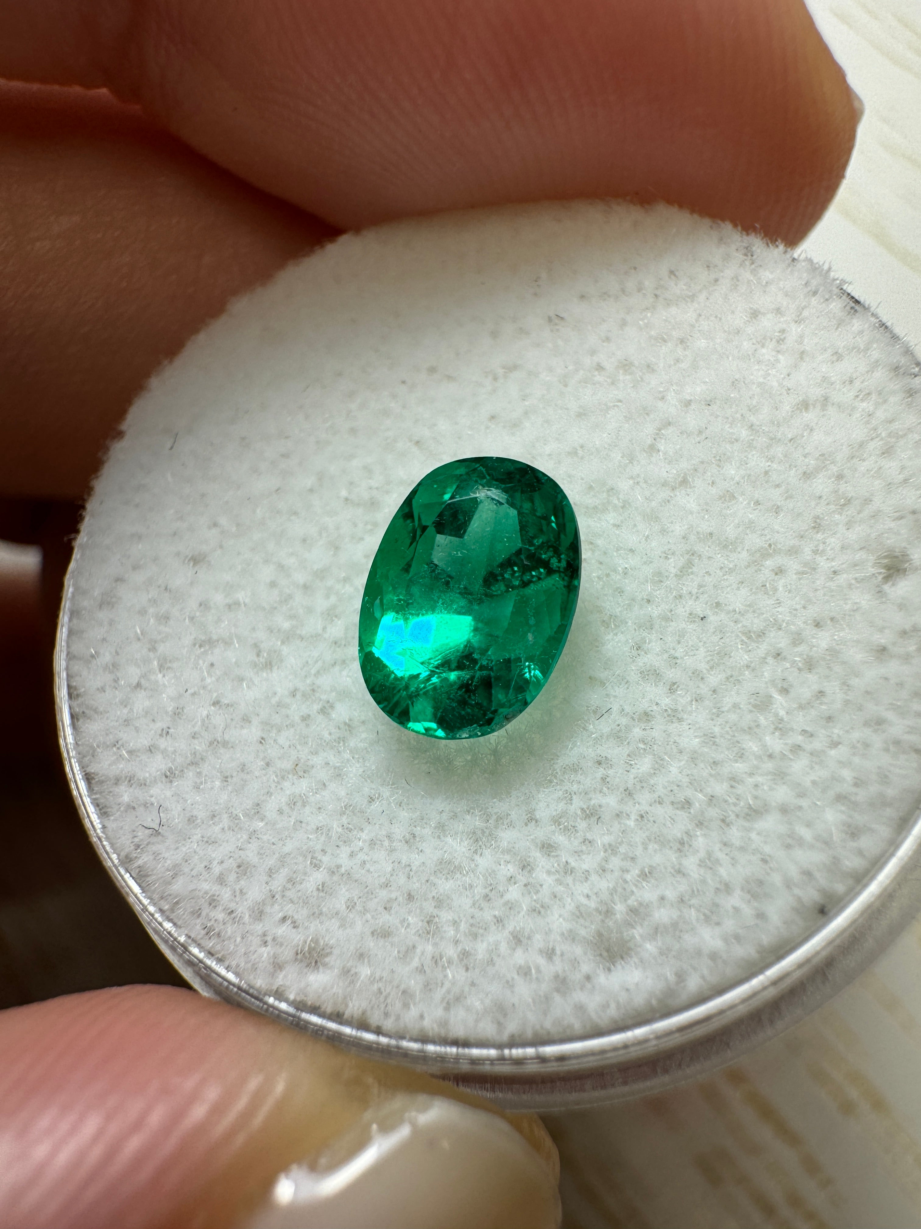 Special listing for Barbara - 18K custom Besel E to W ring 1.23 Carat AAA+ Vivid Bluish Green Natural Loose Colombian Emerald-Oval Cut - JR Colombian Emeralds