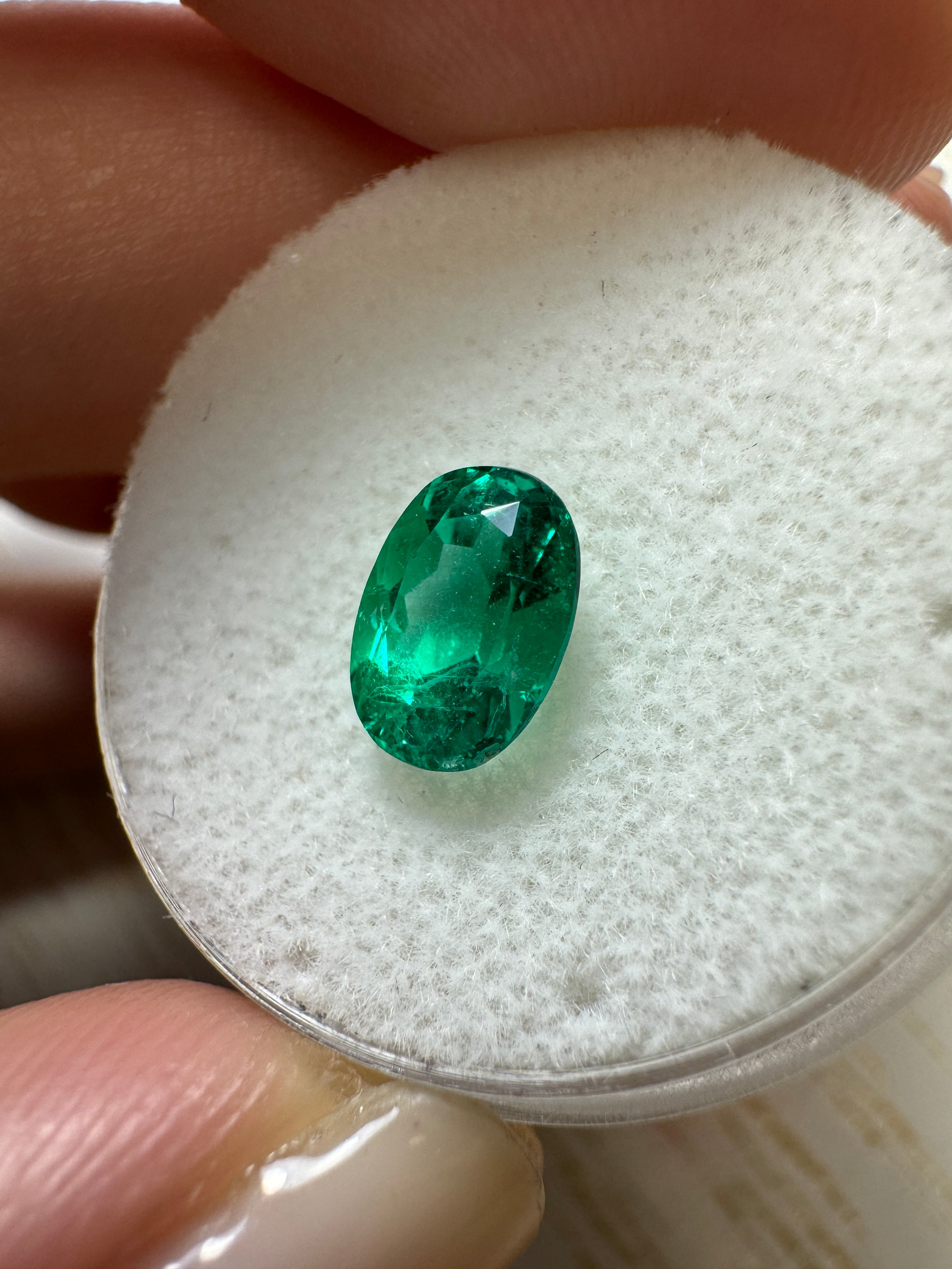 Special listing for Barbara - 18K custom Besel E to W ring 1.23 Carat AAA+ Vivid Bluish Green Natural Loose Colombian Emerald-Oval Cut - JR Colombian Emeralds